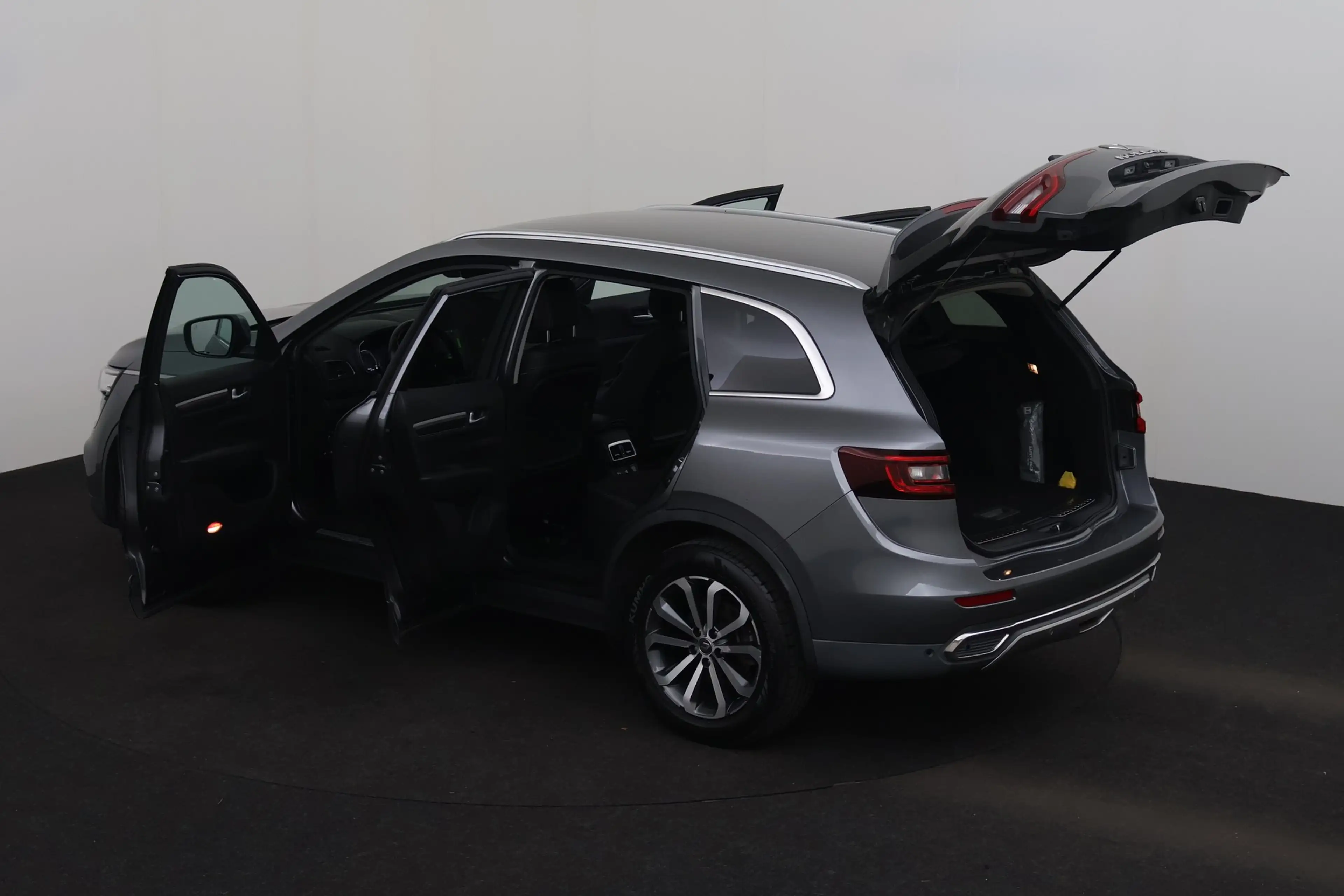 Renault Koleos INTENS 1.3TCe EDC + A/T + GPS + CAMERA + PDC + CRU — photo 8