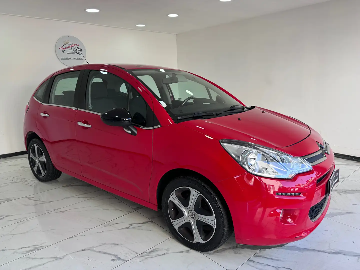 Citroen C3 C3 II 2016 1.2  Exclusive 82cv E6-garantita Rouge - 2