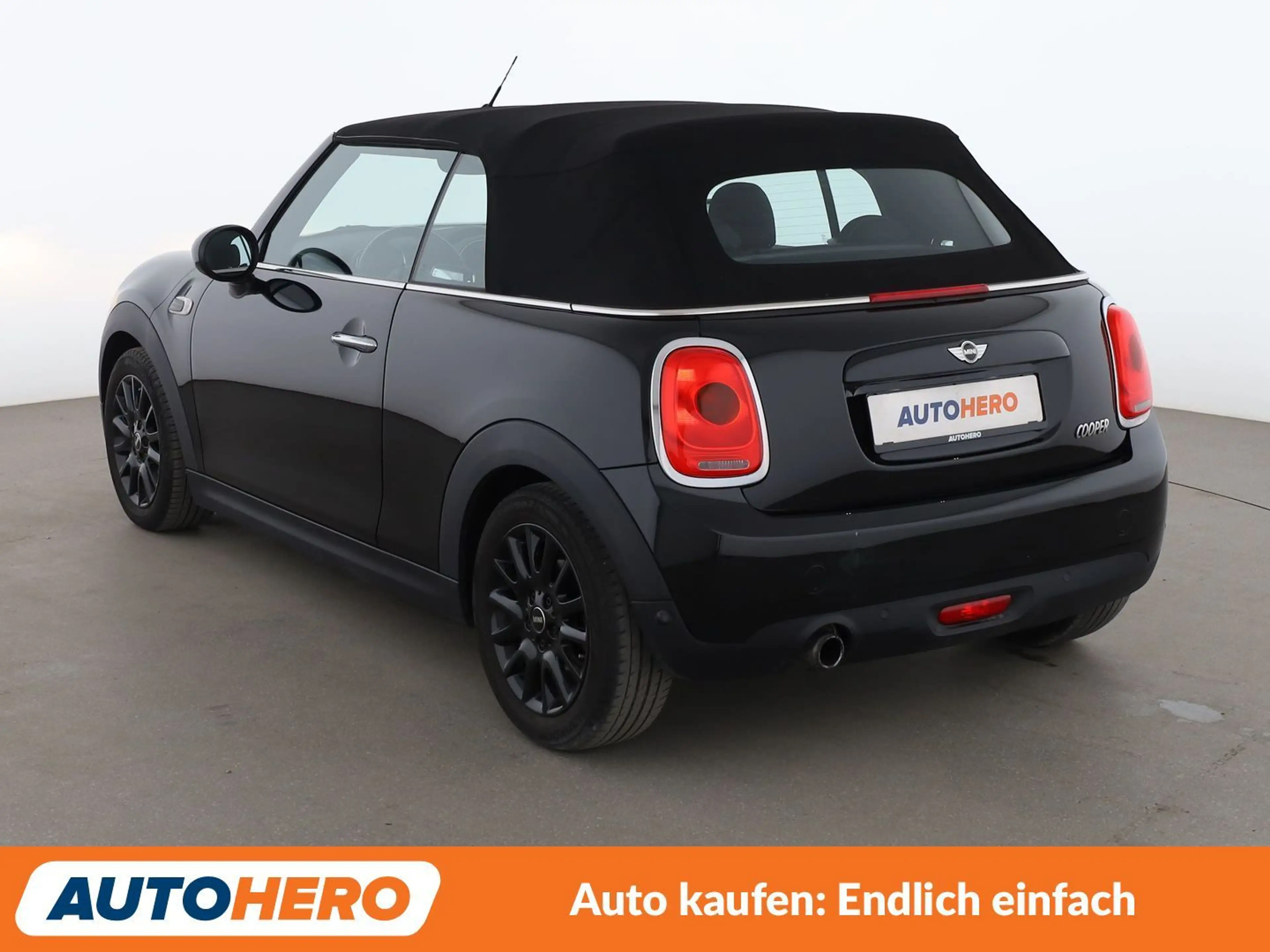 MINI Cooper Cabrio Cooper Aut.*NAVI*PDC*SHZ*ALU*KLIMA* — photo 4