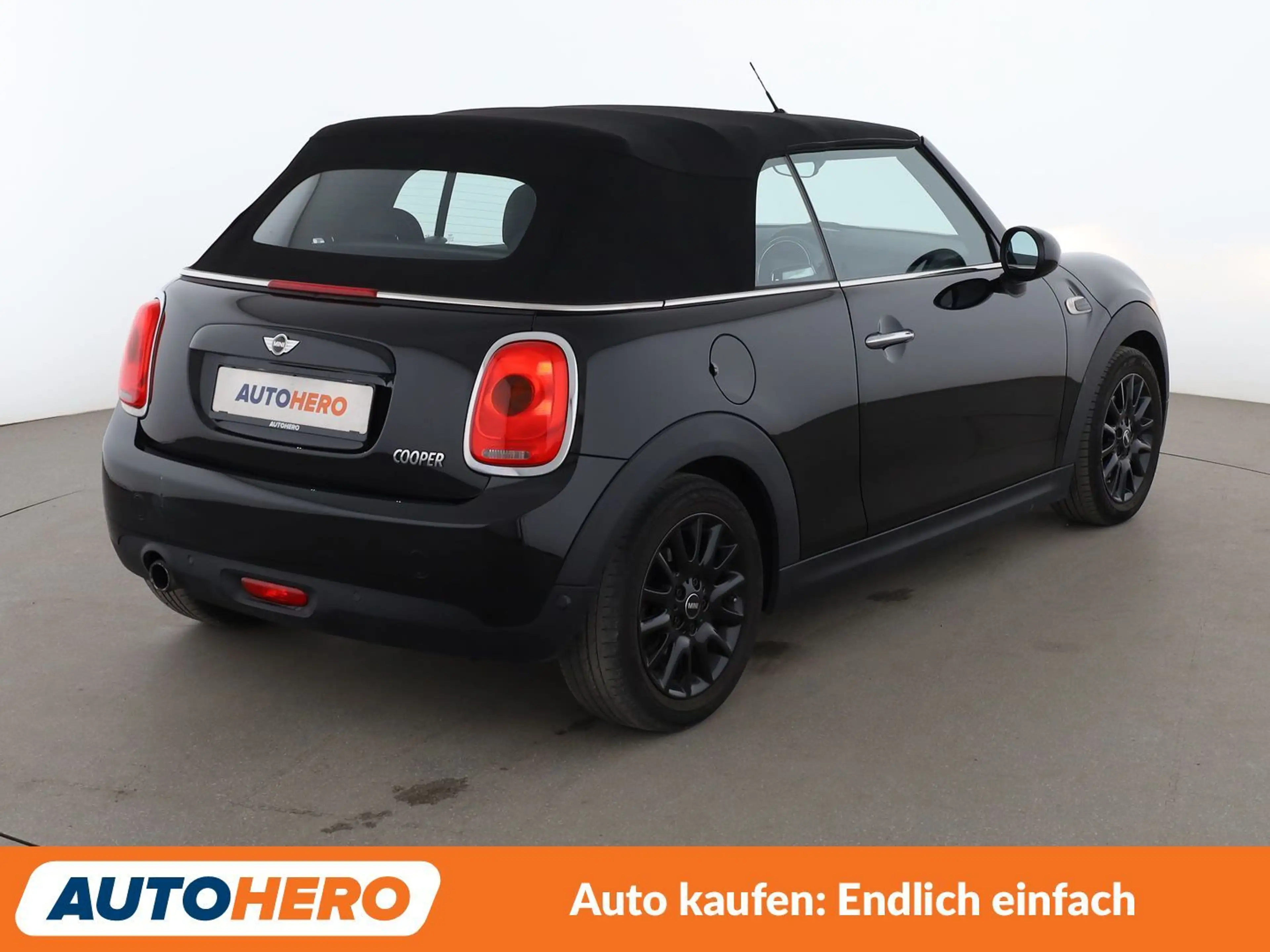 MINI Cooper Cabrio Cooper Aut.*NAVI*PDC*SHZ*ALU*KLIMA* — photo 6