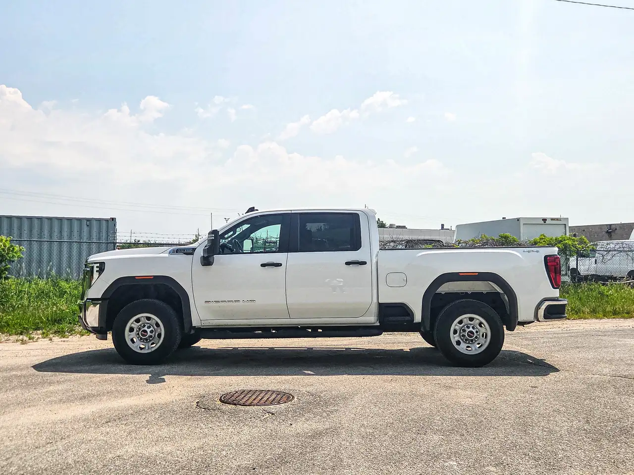 GMC Sierra 2500HD photo GMC Sierra 2500HD