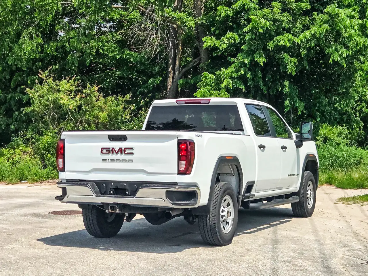 GMC Sierra 2500HD photo GMC Sierra 2500HD