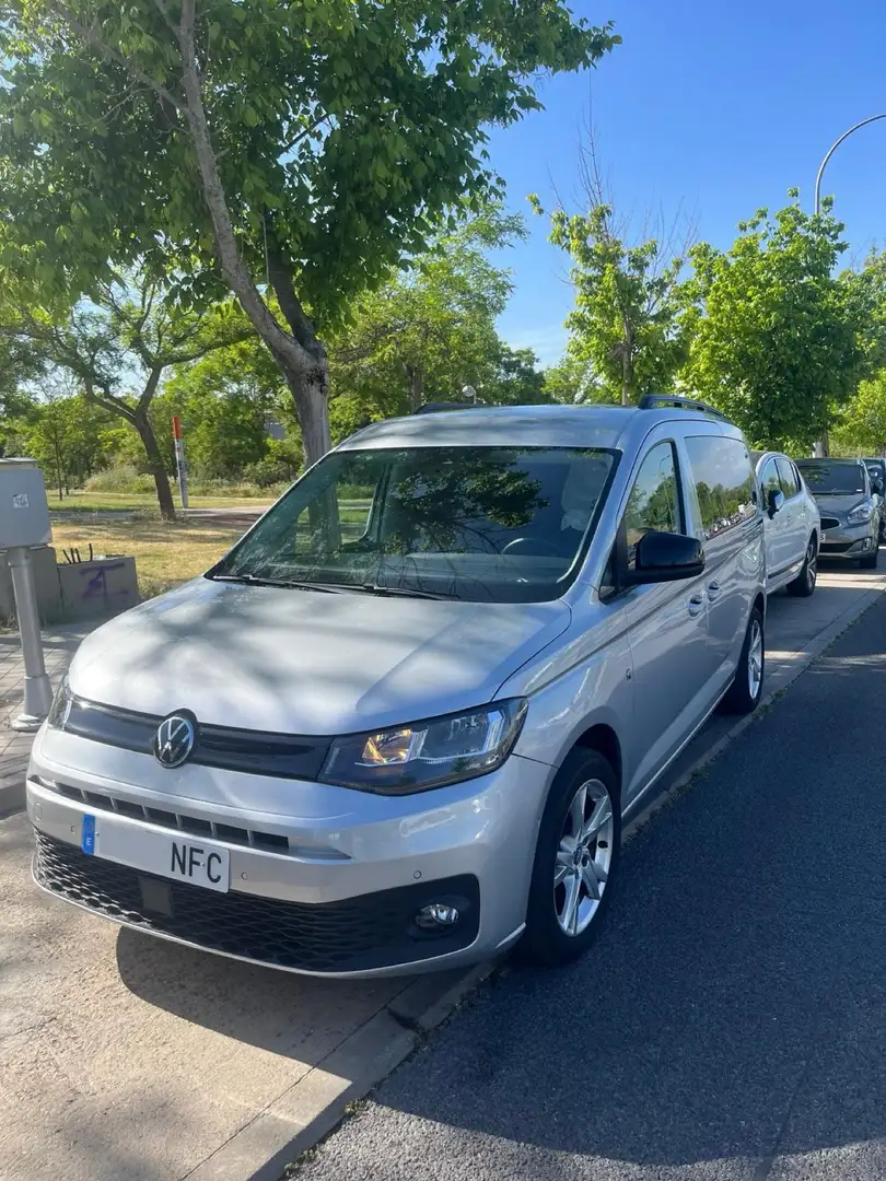 Volkswagen Caddy 2.0TDI California 4Motion 122cv Gris - 1