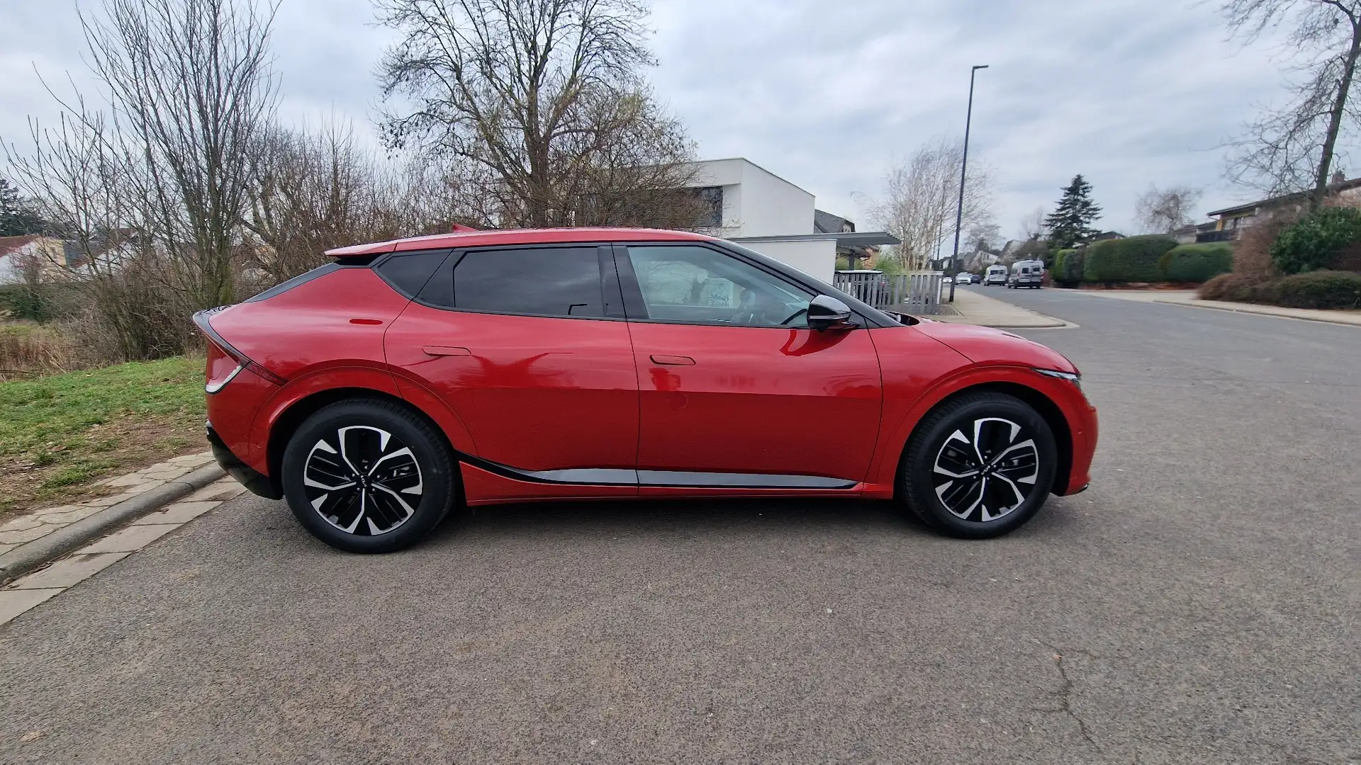 Kia EV6 77,4-kWh GT-line P2 Wärmepumpe Rot - 2