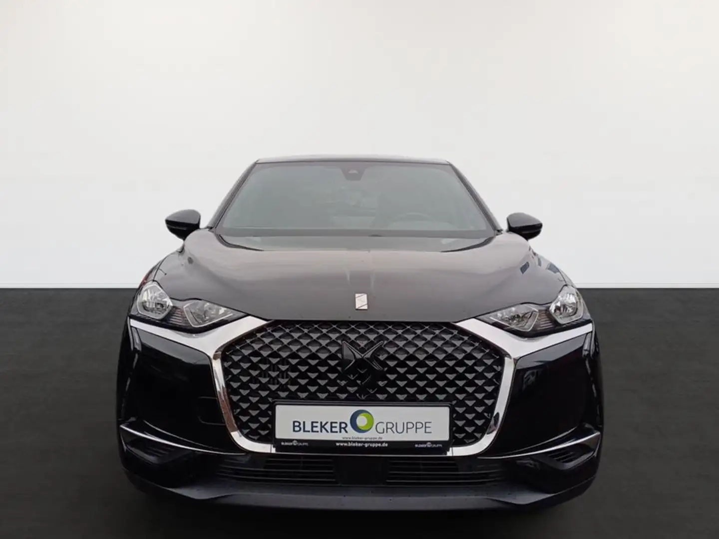 DS Automobiles DS 3 Crossback PureTech 100 So Chic Negru - 2