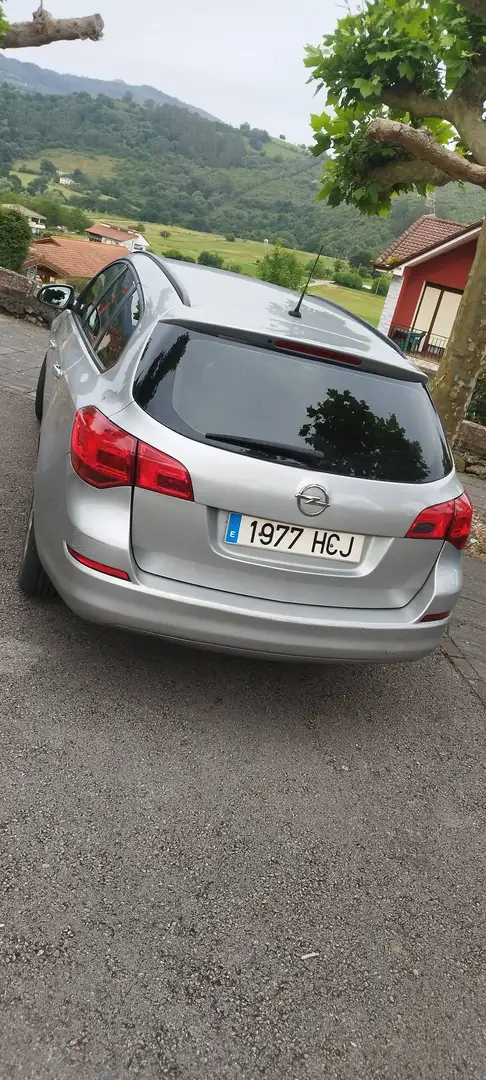 Opel Astra Astra SW 1.9CDTi Cosmo 150 Cosmo Gris - 2