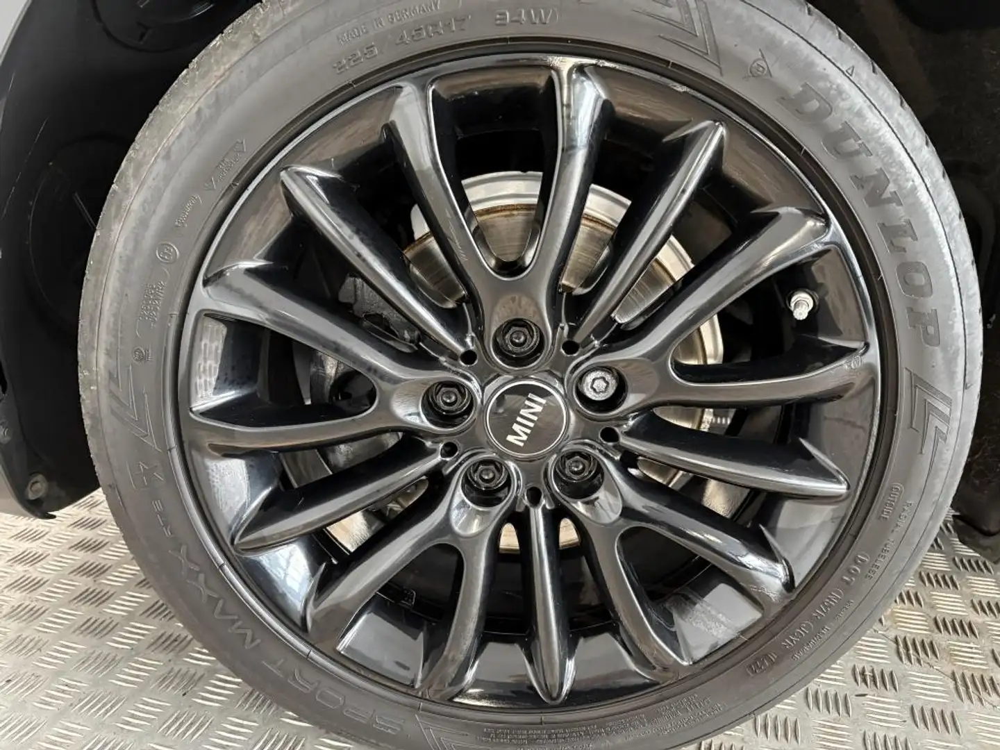 MINI One Clubman Mini 1.5 Business Edition Nieuwe All-season banden Negro - 2