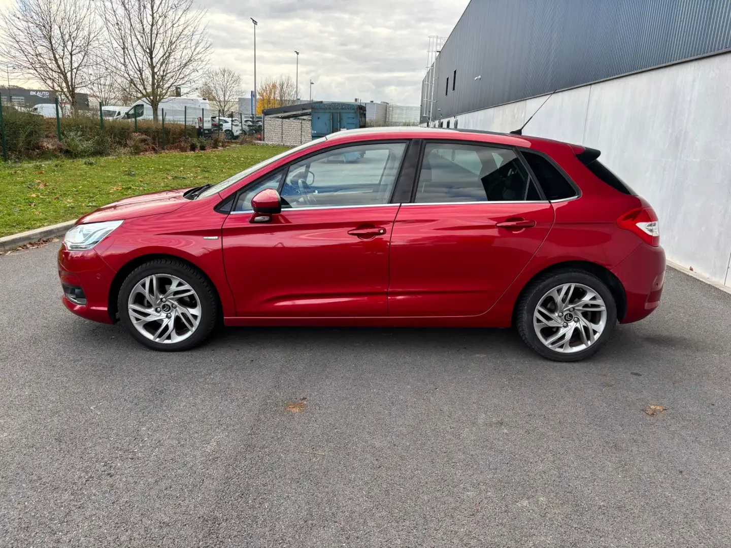 Citroen C4 C4 e-HDi 115 Exclusive ETG6 Rouge - 2