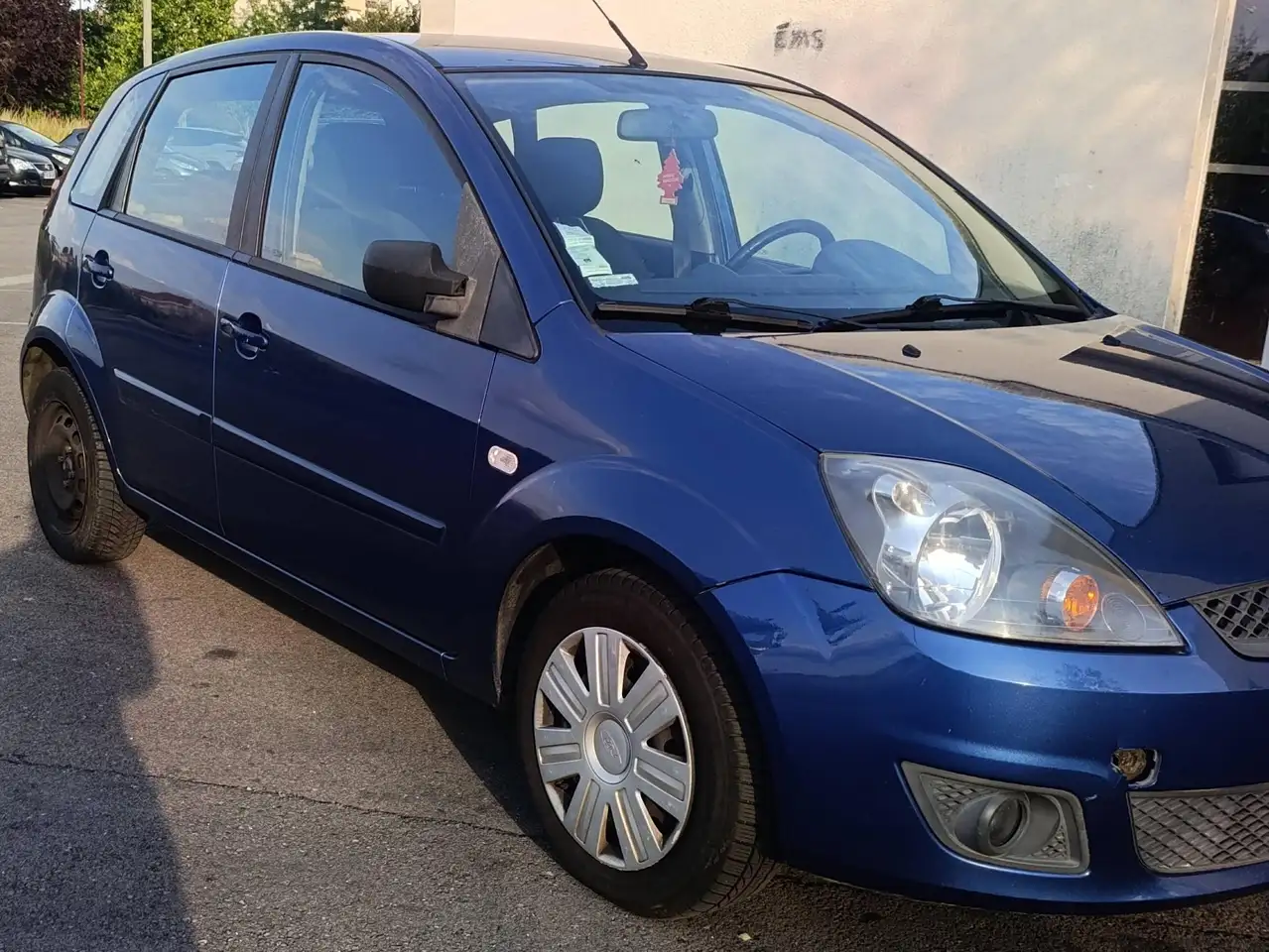 Ford Fiesta 5 portes — photo 4
