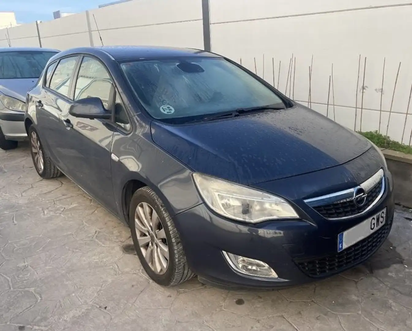 Opel Astra 1.7CDTI Cosmo Azul - 1