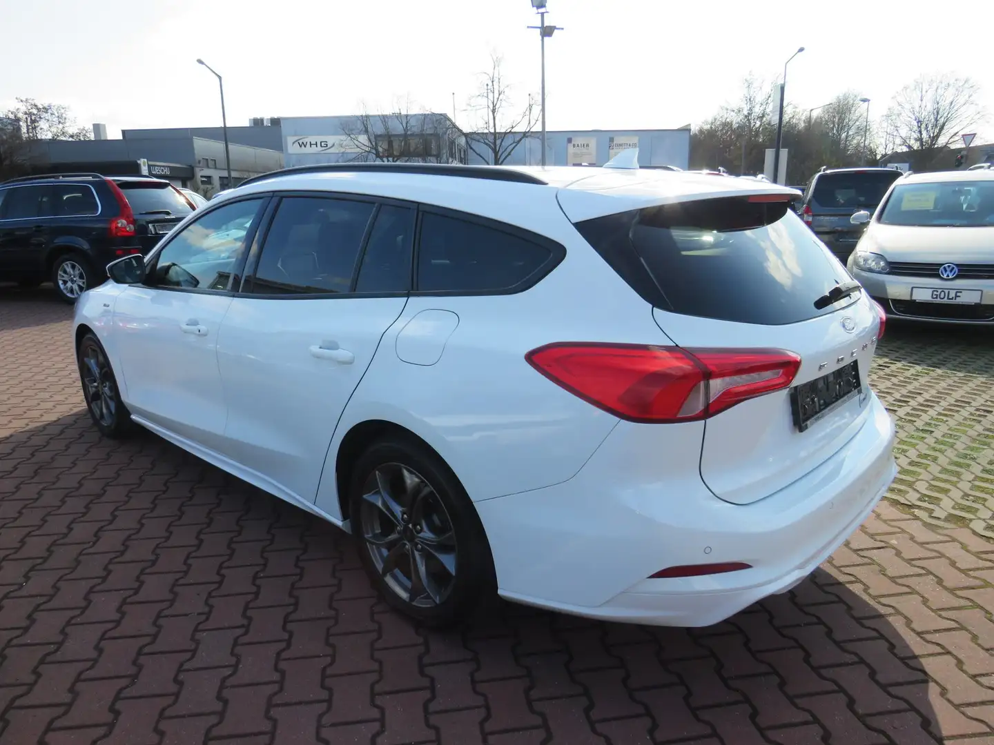 Ford Focus FOCUS TURNIER ST-Line 1,5 TDCi*TEMPO+SYNC3+CAMER Weiß - 2
