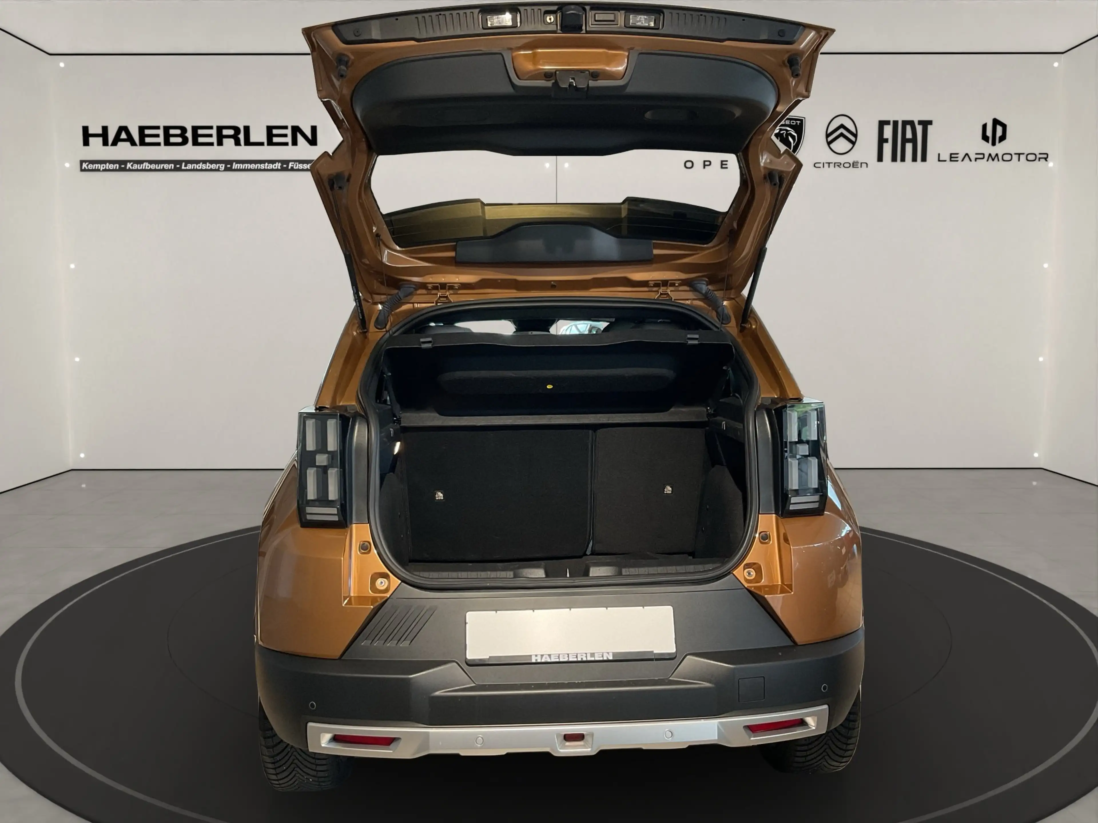 Fiat Grande Panda E LaPrima LED+Navi*Sofort Verfügbar* — photo 11