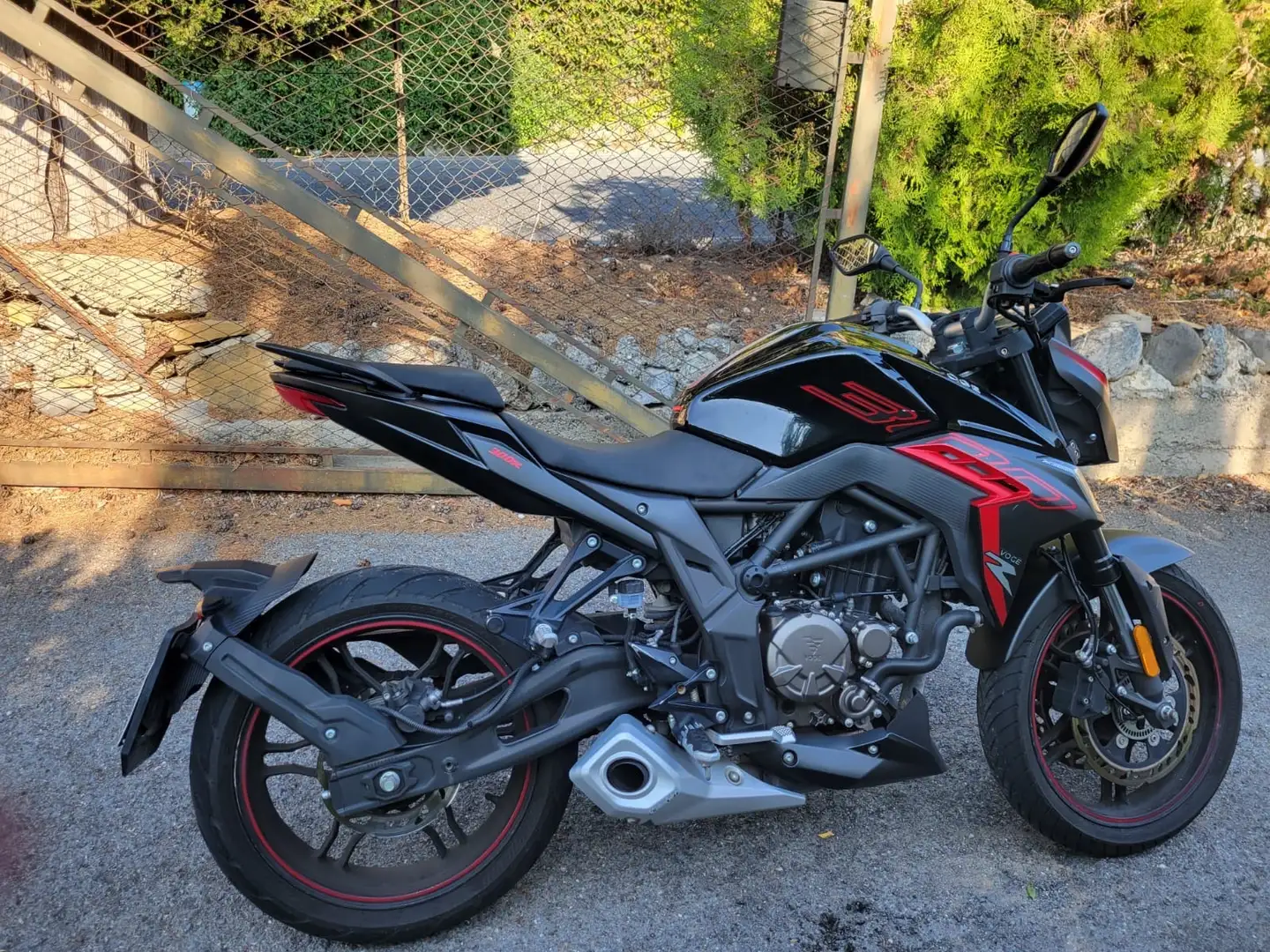 Voge 300R Brivido Negru - 2