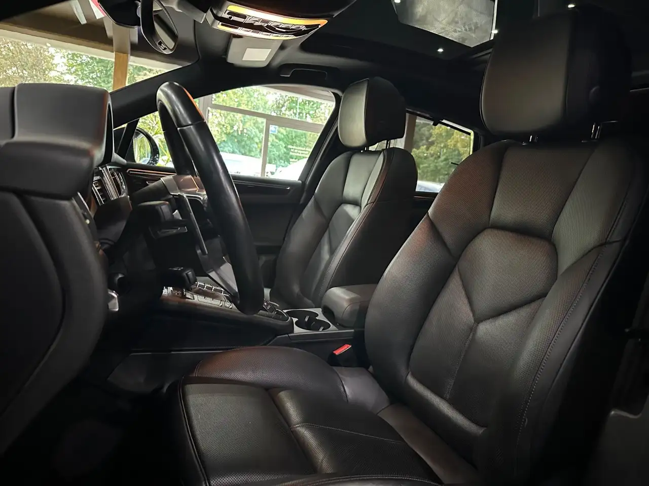 Porsche Macan — photo 12 sur 32