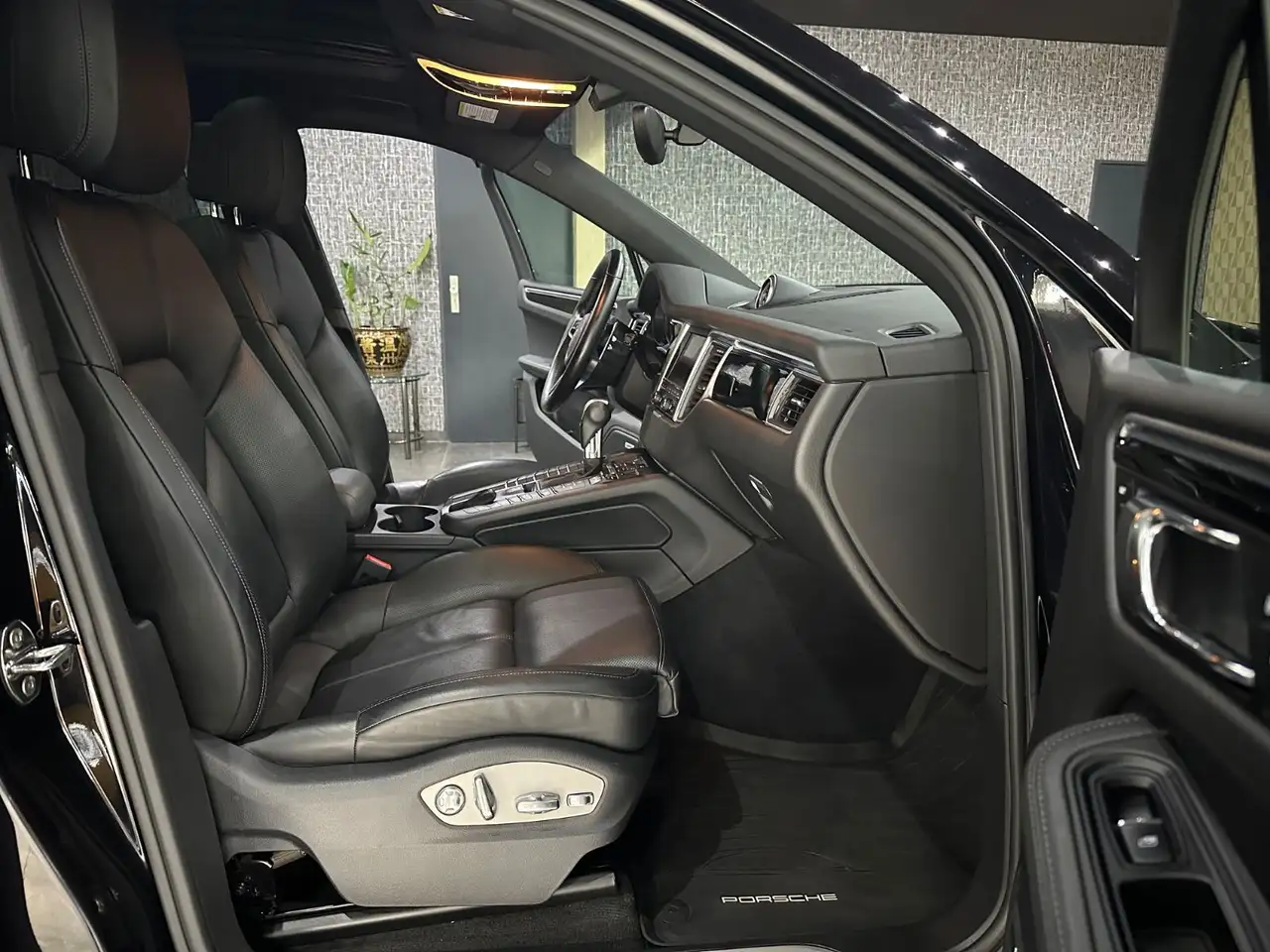 Porsche Macan — photo 7 sur 32