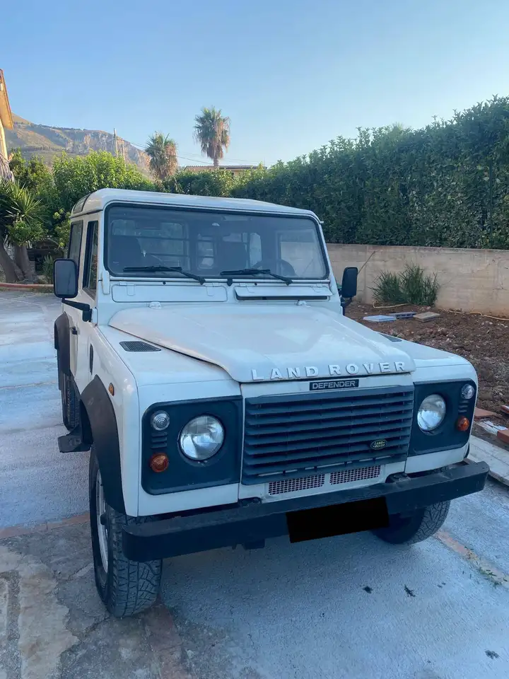 Land Rover Defender V 1990 90 90 2.5 td5 E SW, foto 1