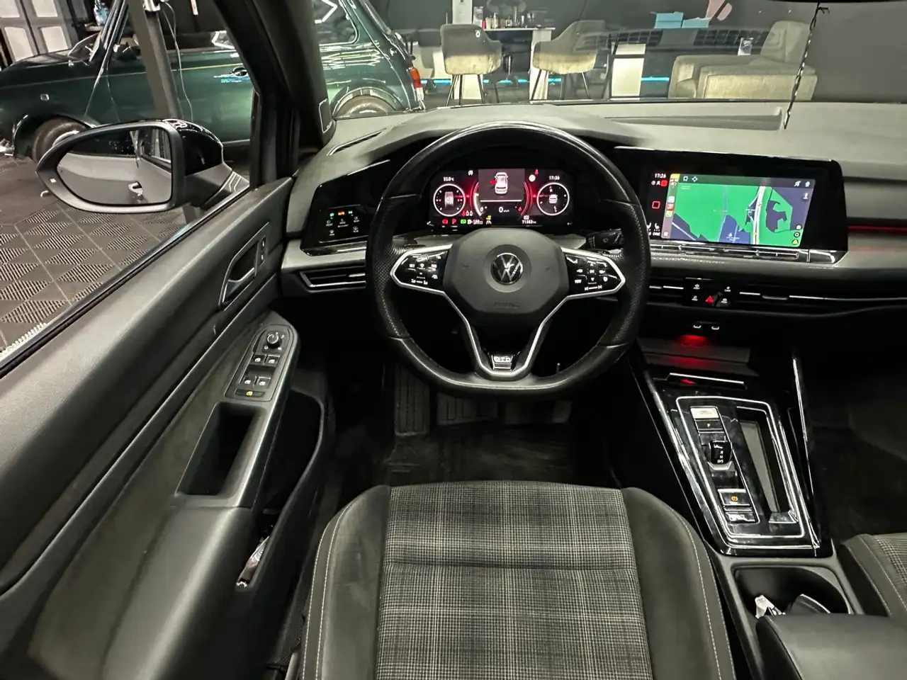 Volkswagen Golf GTD — photo 5