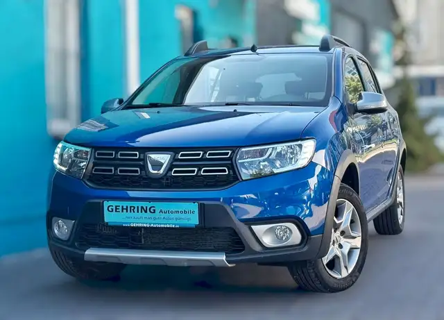 Dacia Sandero 1.0 Stepway 100 LPG*Klimaauto*8Räder*Nav