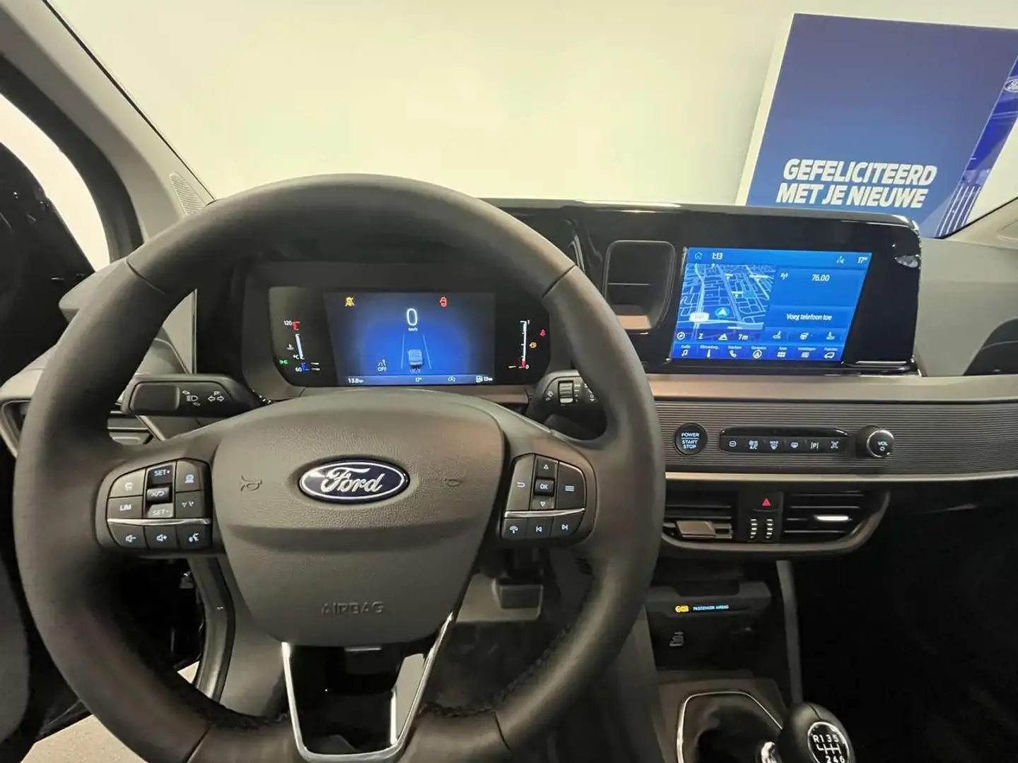 Ford Transit Courier Titanium Nero - 2