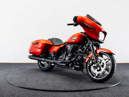 Harley-Davidson Street Glide FLHX Solid Colour