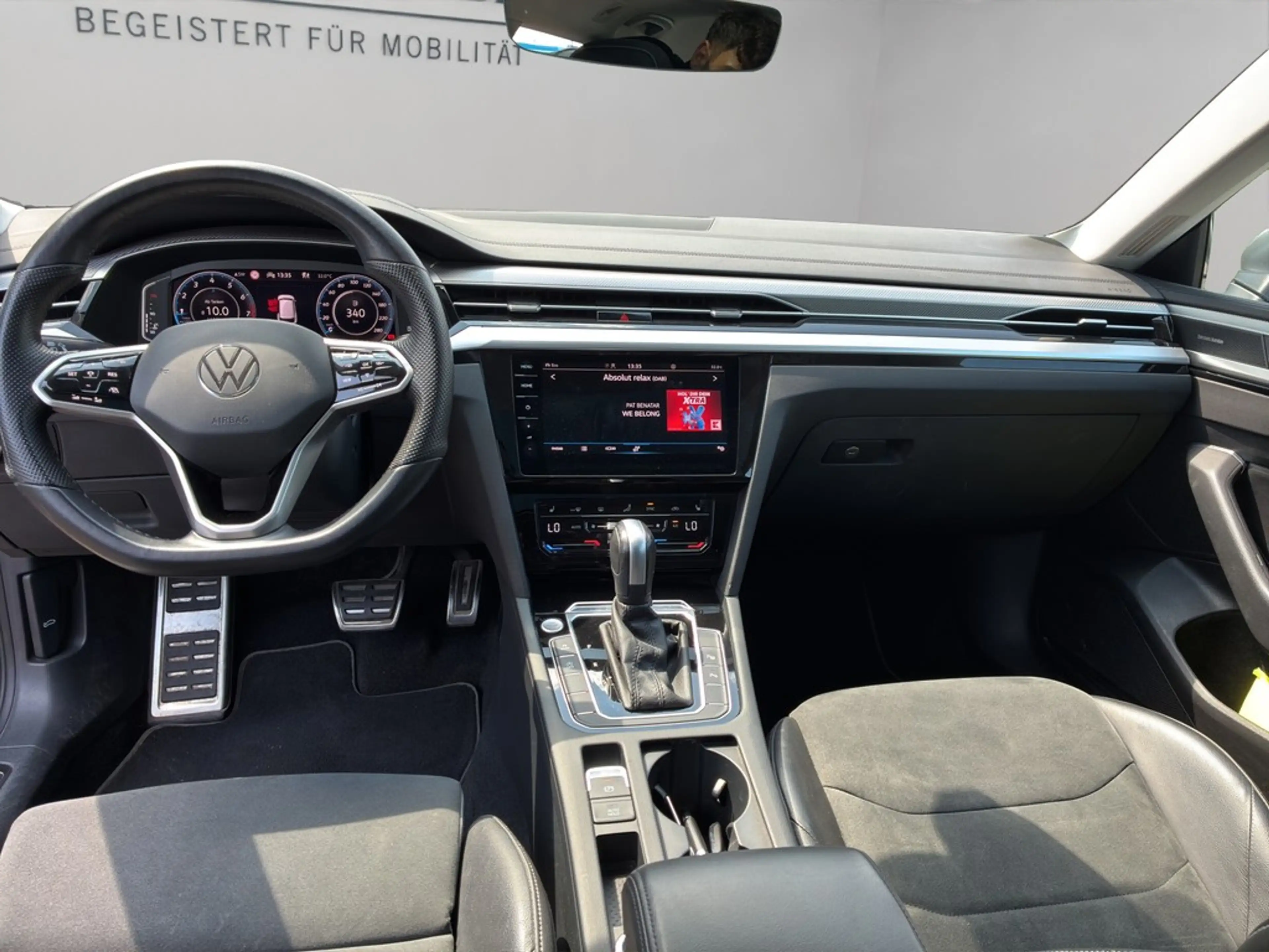 Volkswagen Arteon SB 2.0 TSI DSG Elegance 4Motion PANO AHK — photo 14