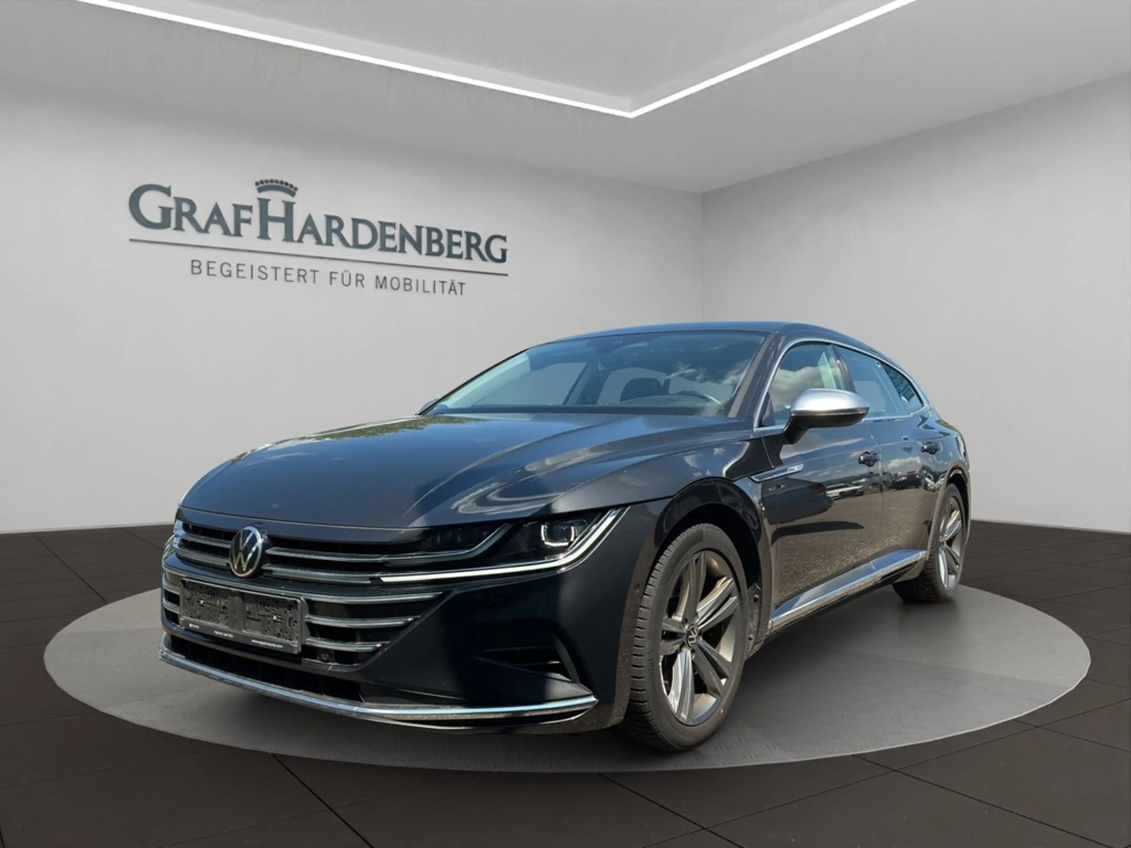 Volkswagen Arteon SB 2.0 TSI DSG Elegance 4Motion PANO AHK