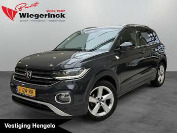 1.0 TSI Style [ TREKHAAK I CAMERA I STOELVERWARMIN