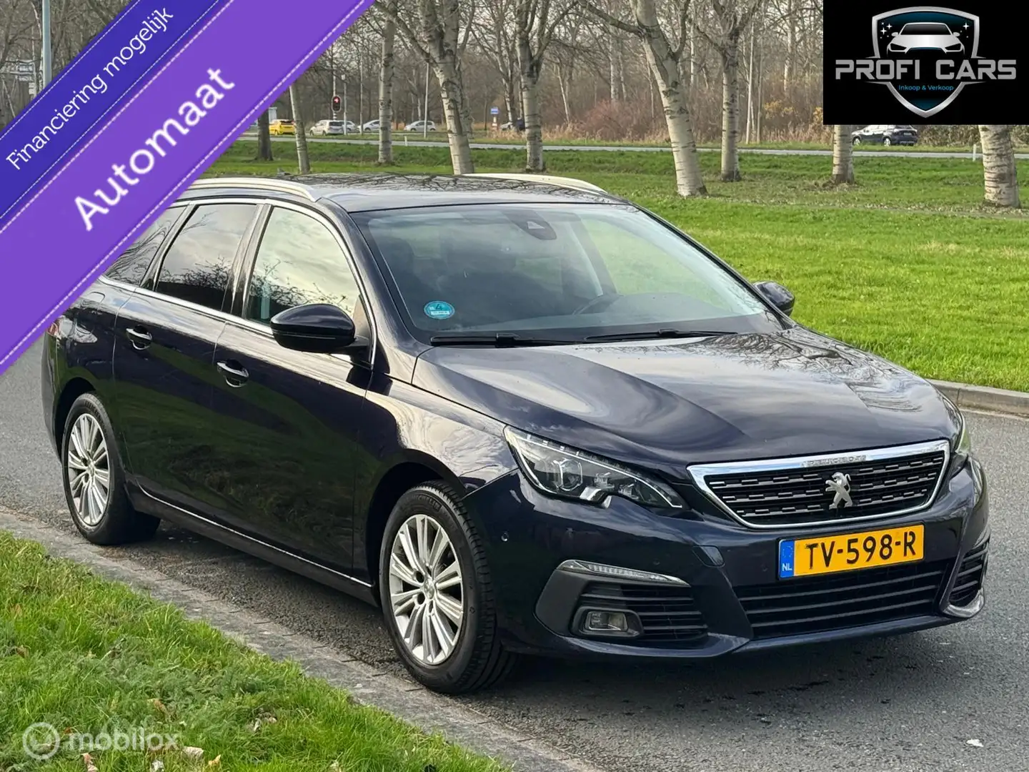 Peugeot 308 SW 1.2 Automaat Pano Navi Camera Trekhaak Blau - 1