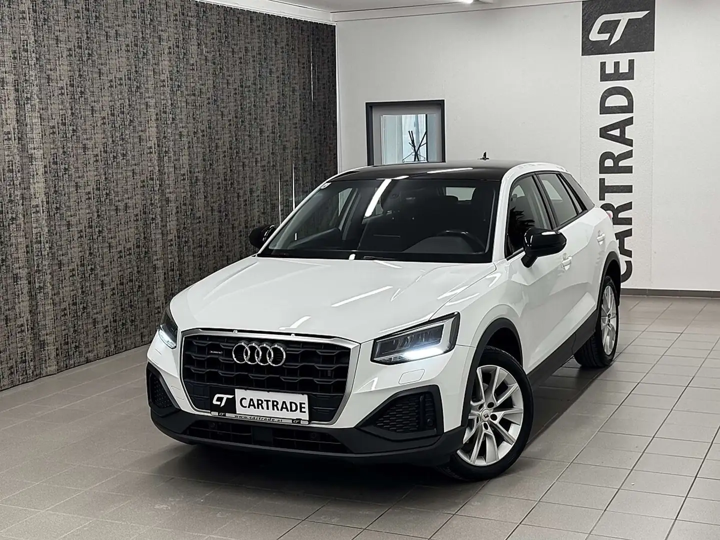 Audi Q2 35 TDI quattro S-tronic Weiß - 2