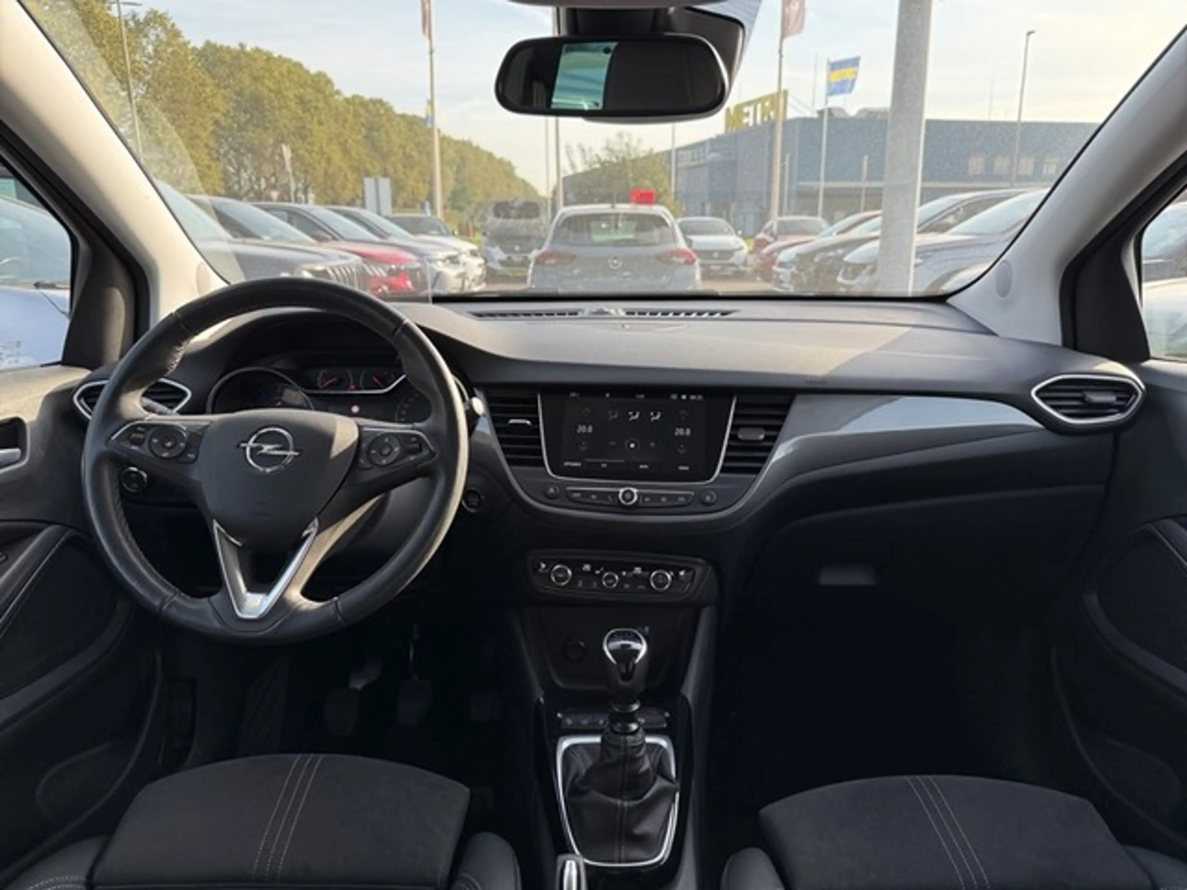 Opel Crossland Ultimate 1.2 HUD+NAVI+Sitzhzg+PDC+CAM+ — photo 9