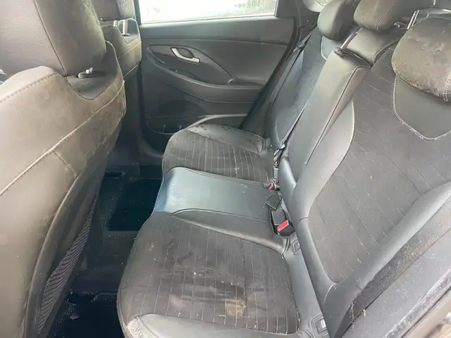 Hyundai i30 view 13