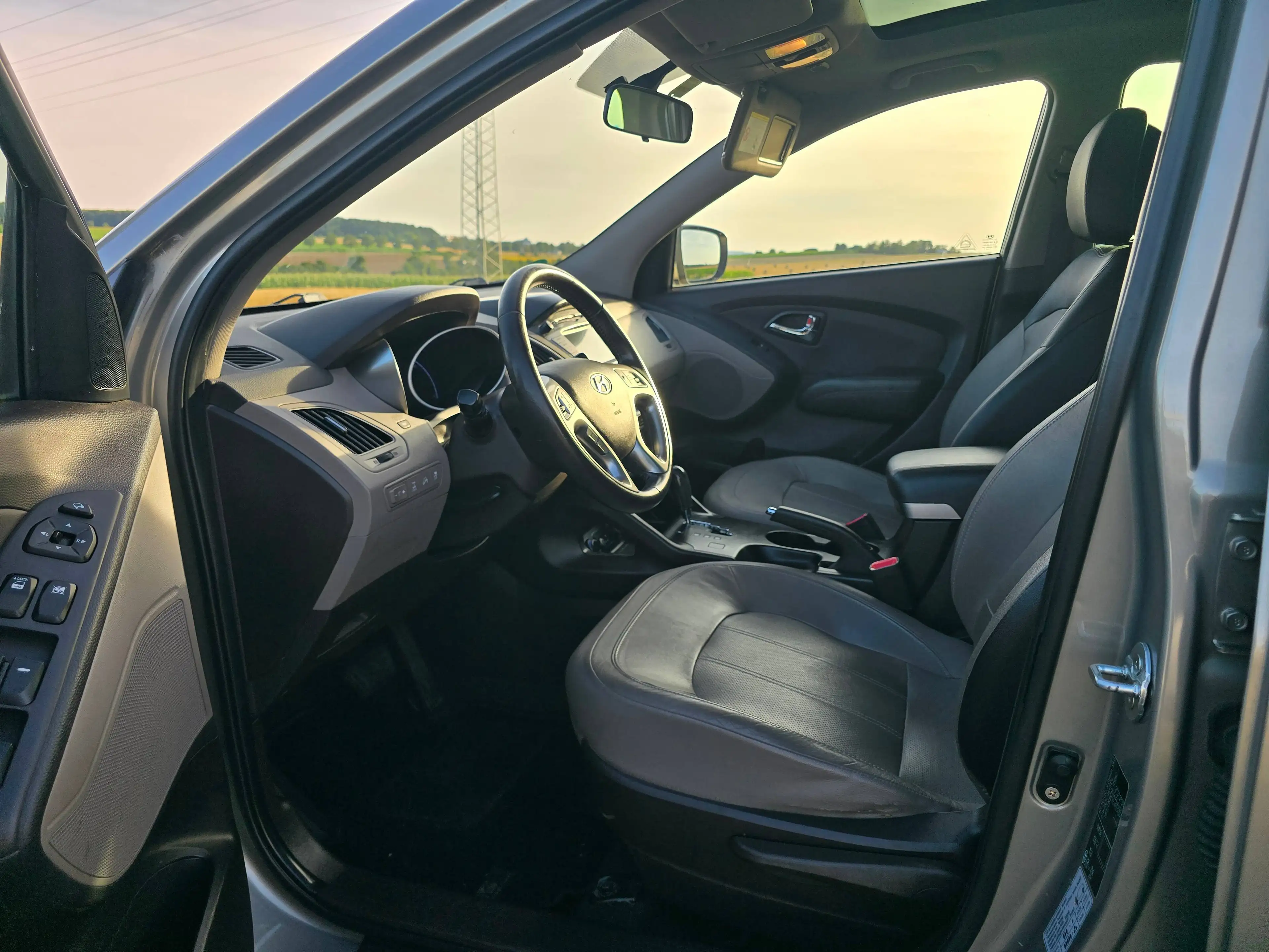 Hyundai iX35 ix35 2.0 4WD Automatik Premium — photo 15