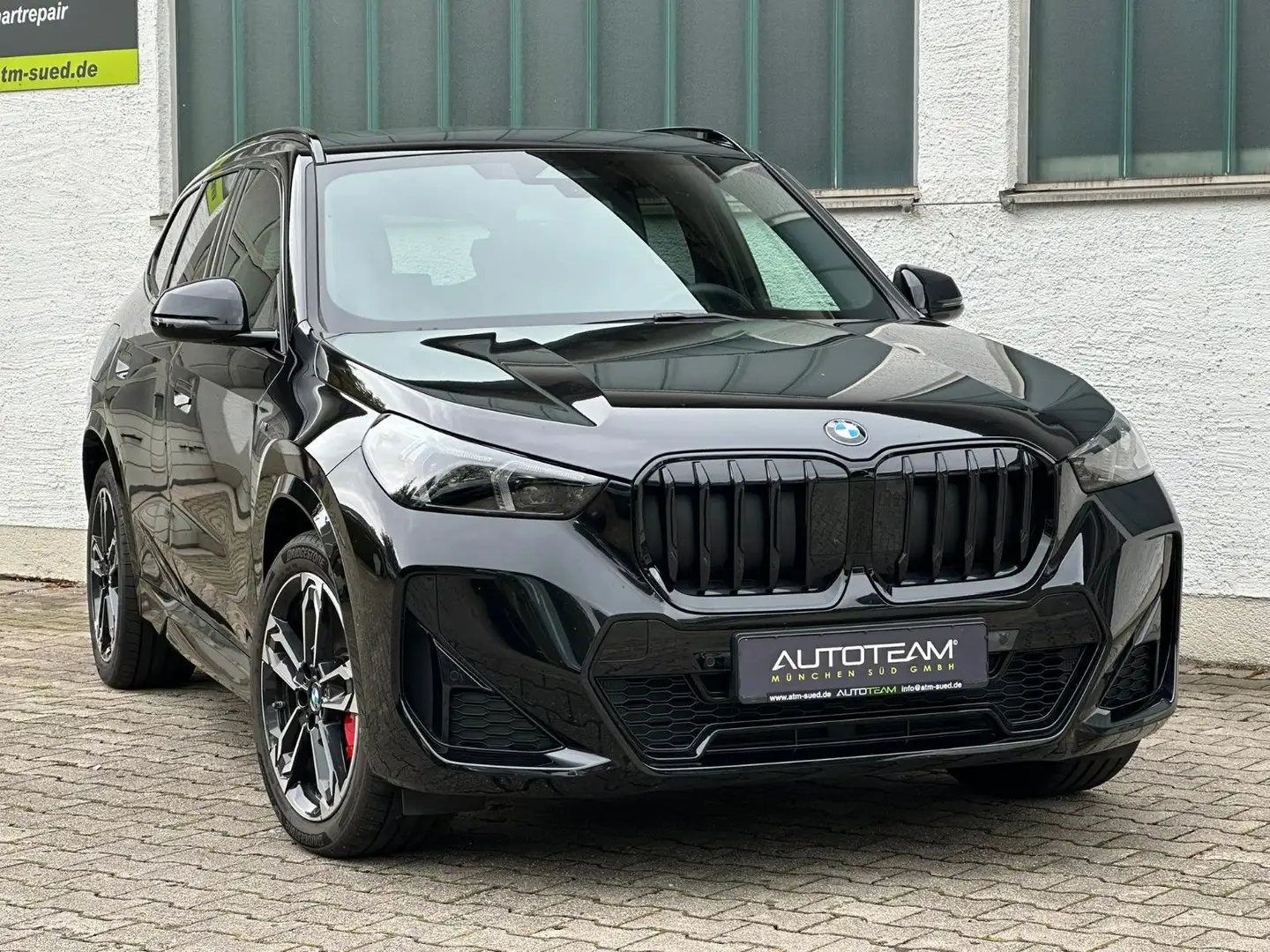 BMW X1 18d sDrive*M Sportpaket Pro*AHK*Panorama*Kame Noir - 1