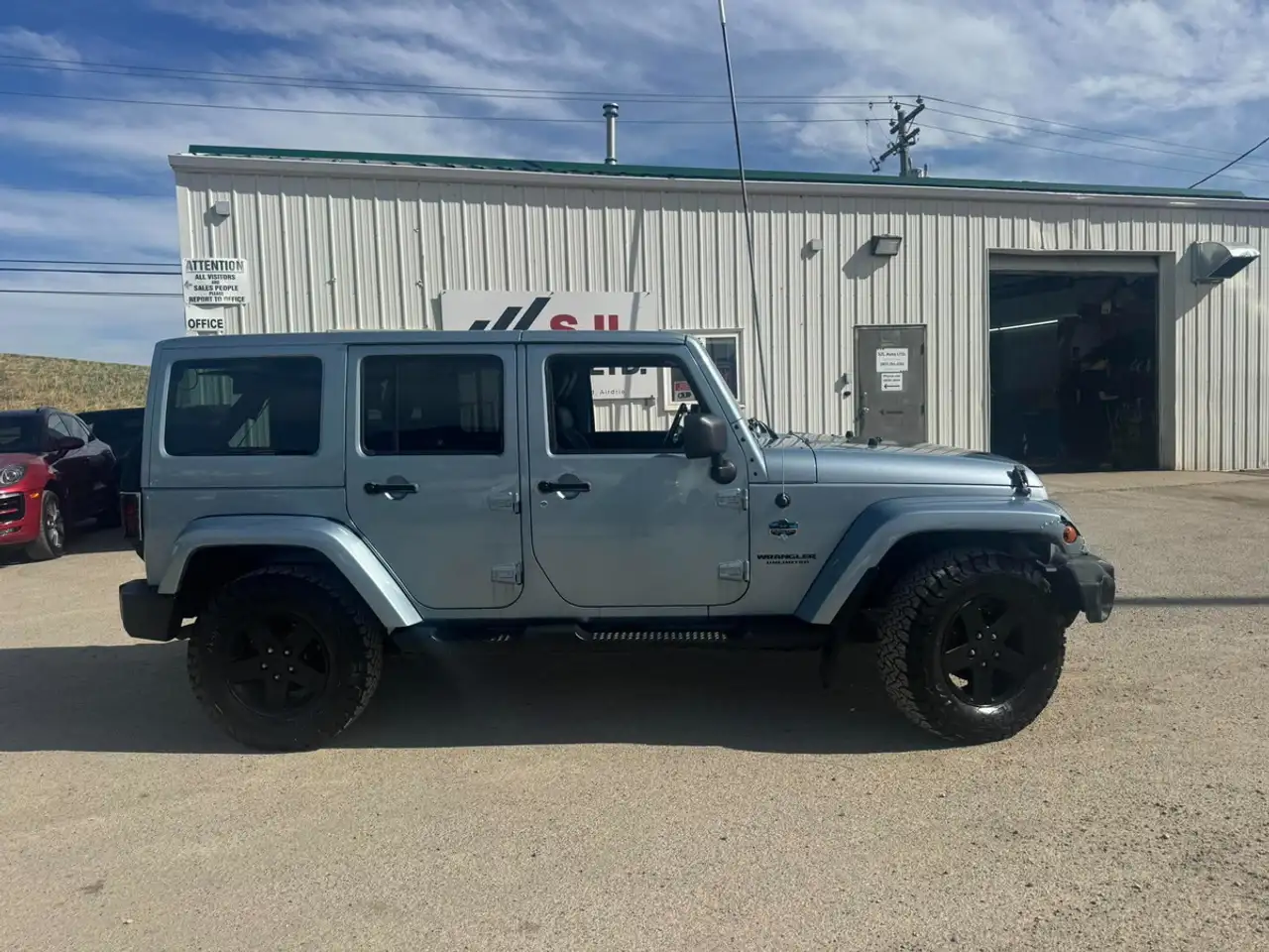 Jeep Wrangler снимка Jeep Wrangler