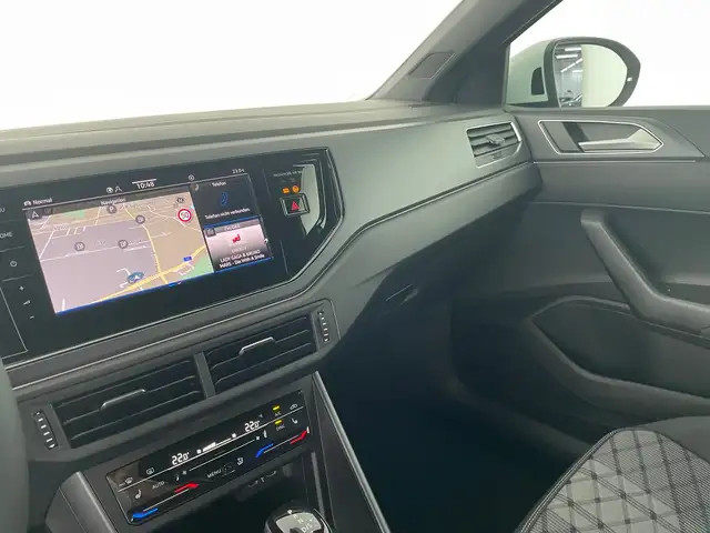 Volkswagen Taigo view 9