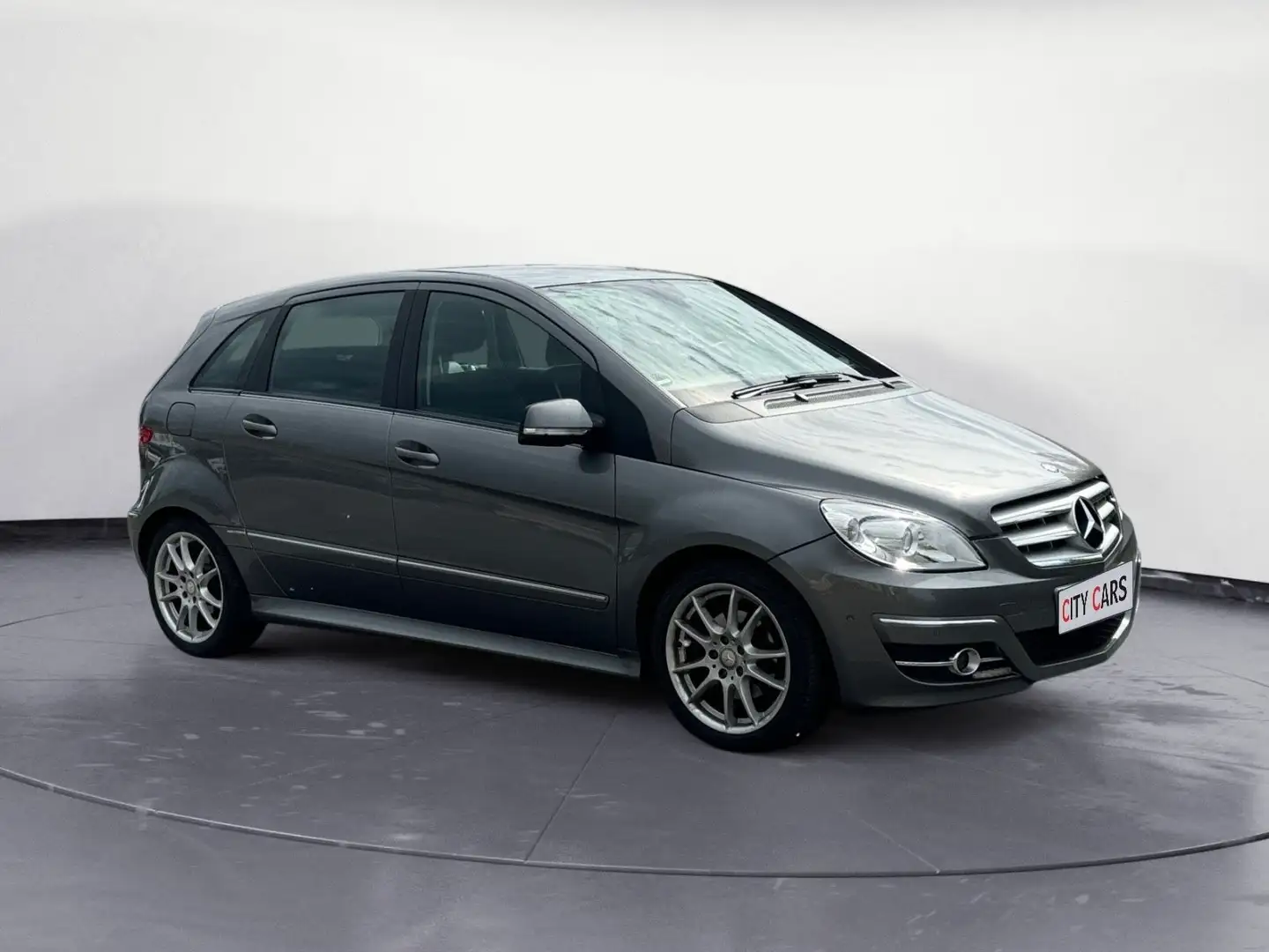 Mercedes-Benz B 180 B -Klasse B 180 CDI Navi Kamera Grau - 2