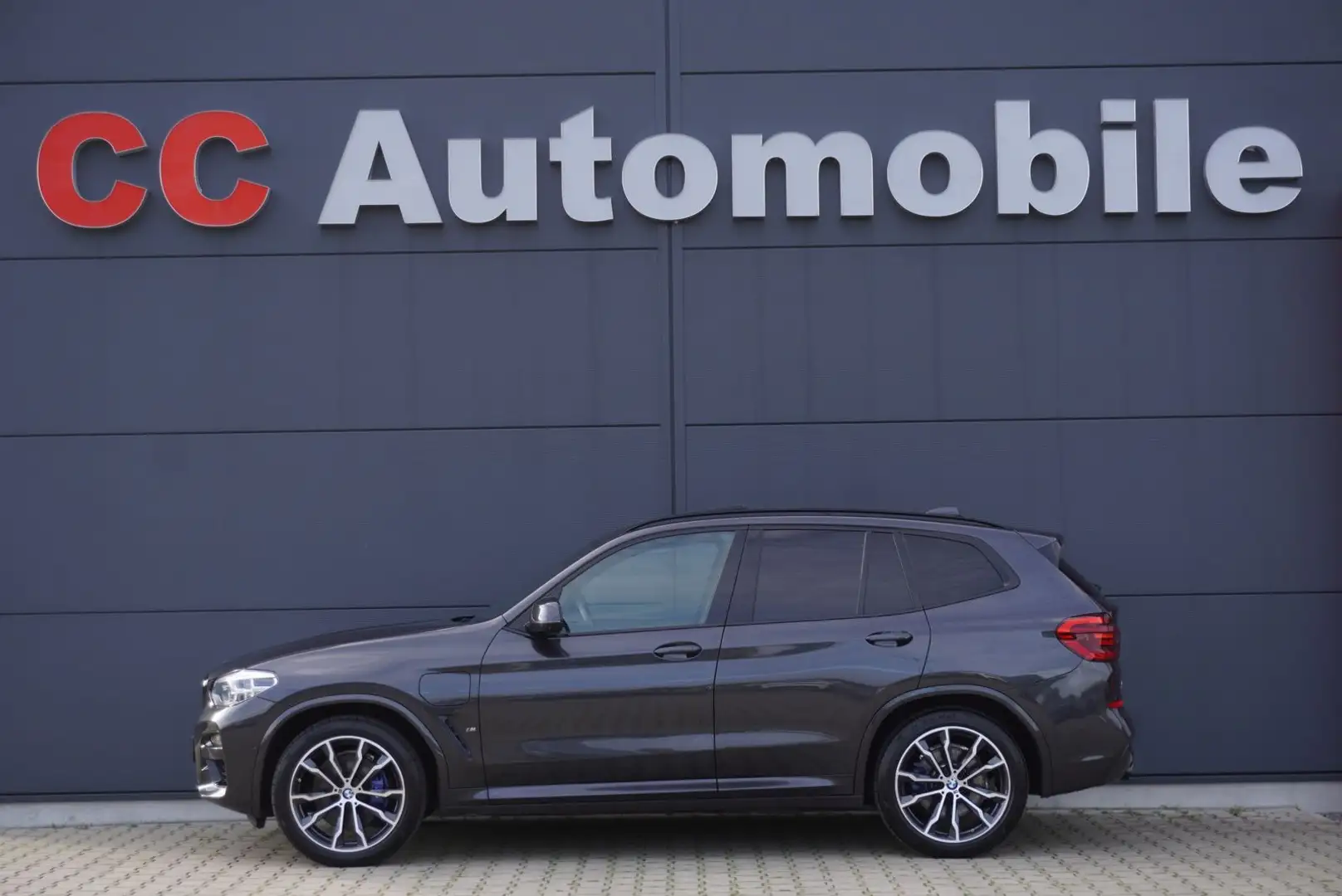 BMW X3 xDrive 30 e M Sport+Pano+LED+360°+AHK+HiFi+ Grau - 1