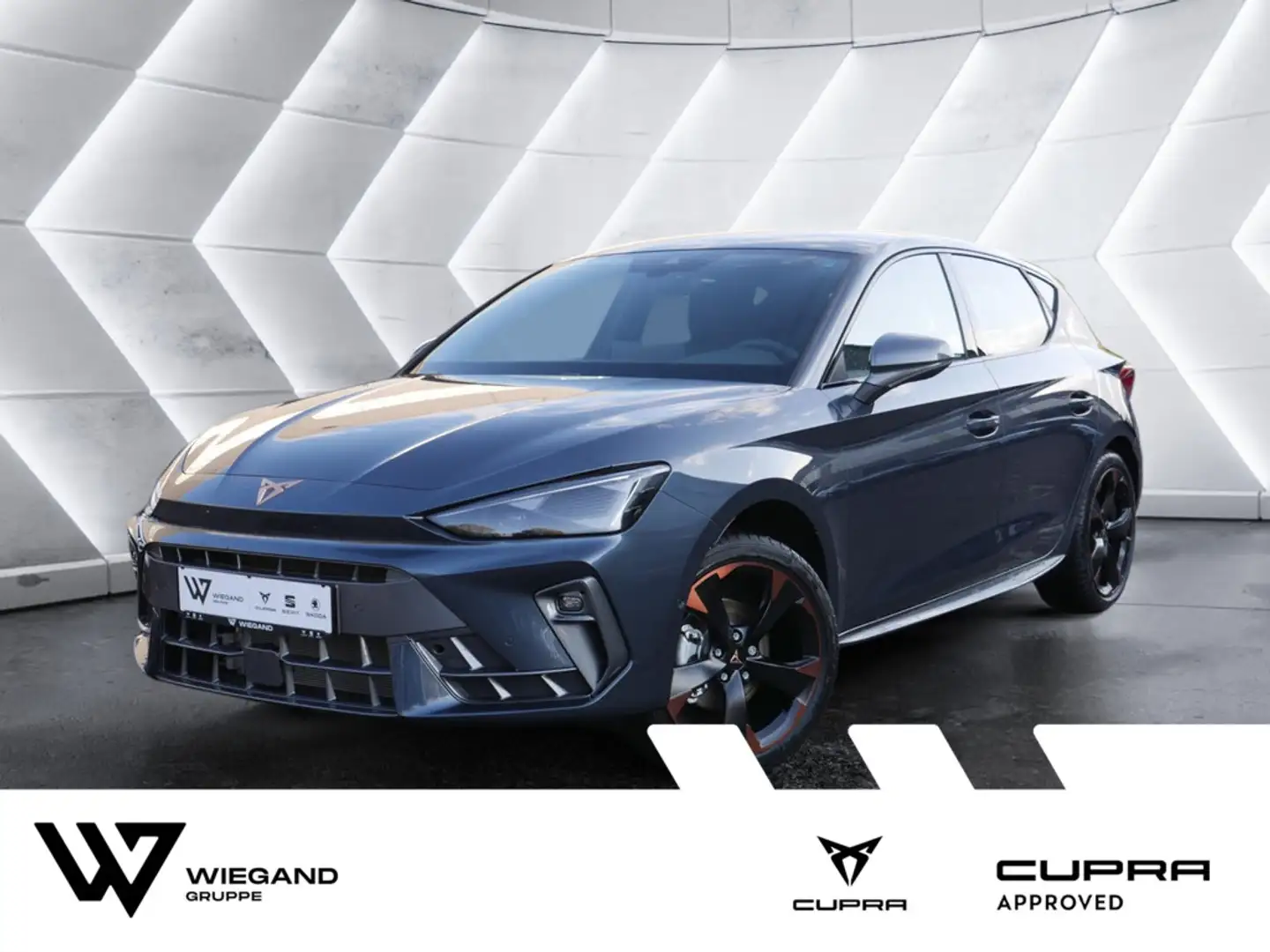 CUPRA Leon 1.5 eTSI COPPER SHZ KAMERA NAVI ACC Grau - 1