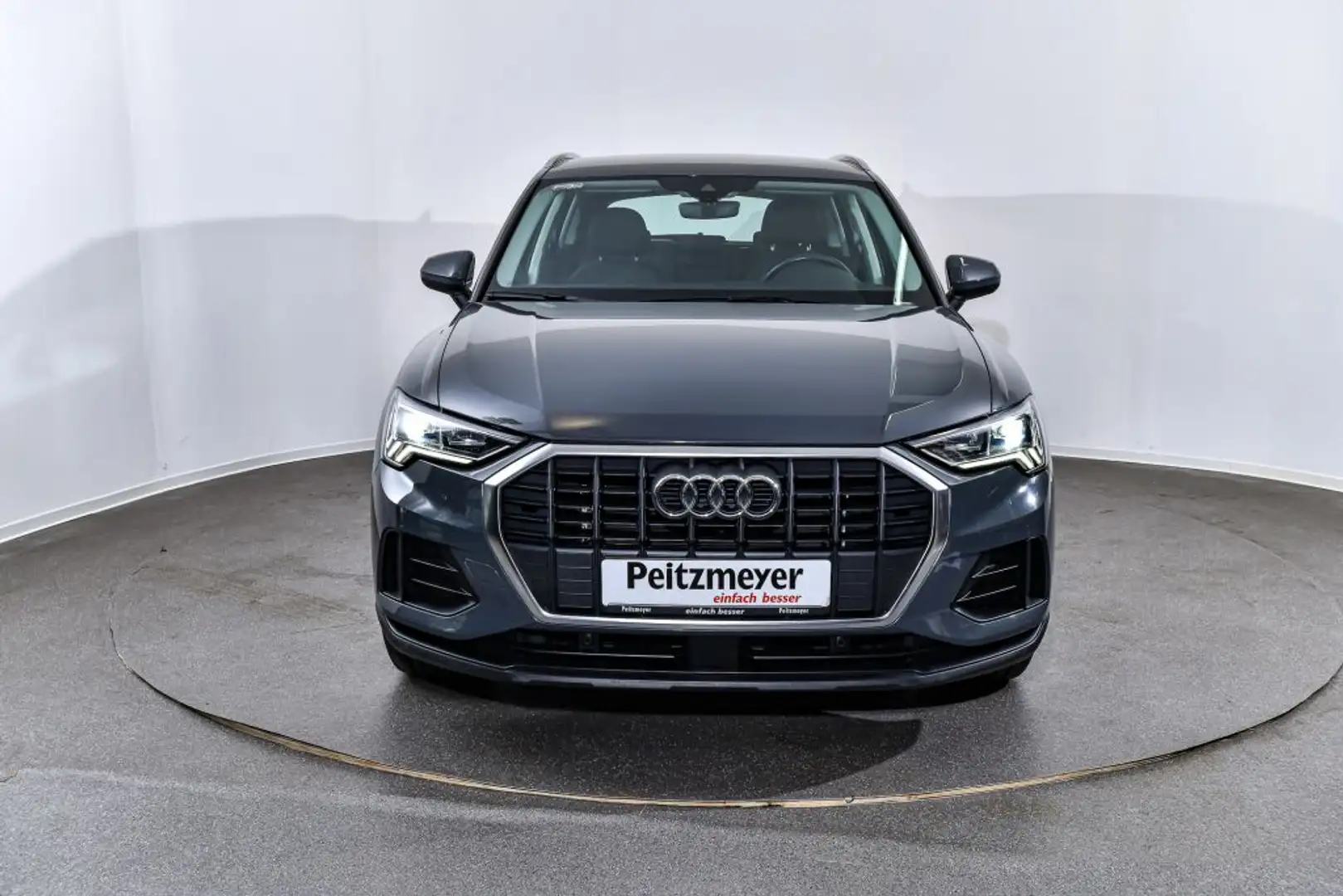 Audi Q3 35 TFSI S tronic SUV Grau - 2