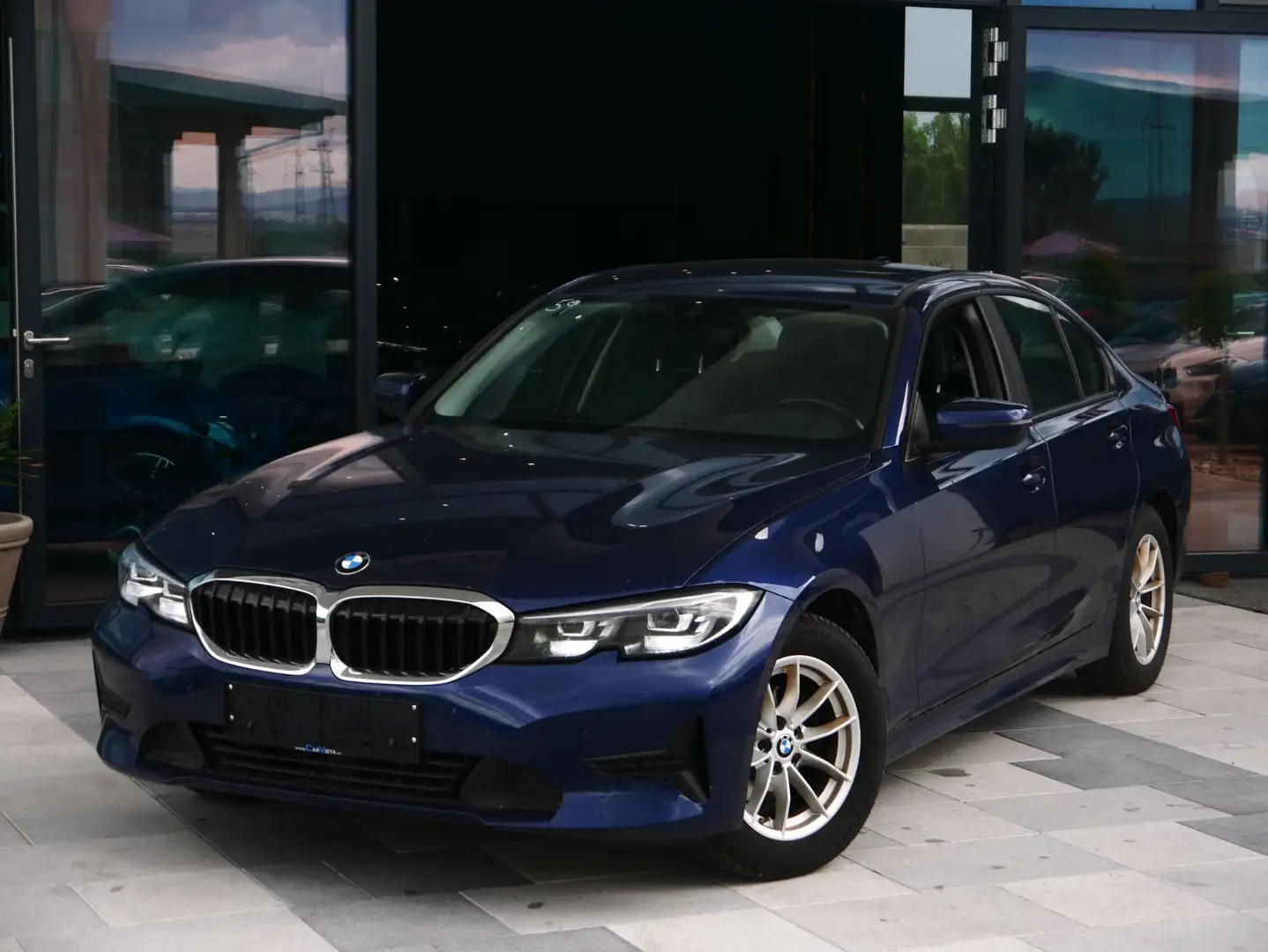 BMW 318 d Aut. *Export / Bastler / Händler* Blau - 2