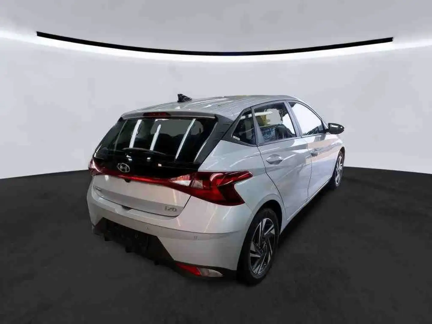 Hyundai i20 1.0 T-GDI Mild-Hybrid Autm. PDC KAM CarPlay Silber - 2