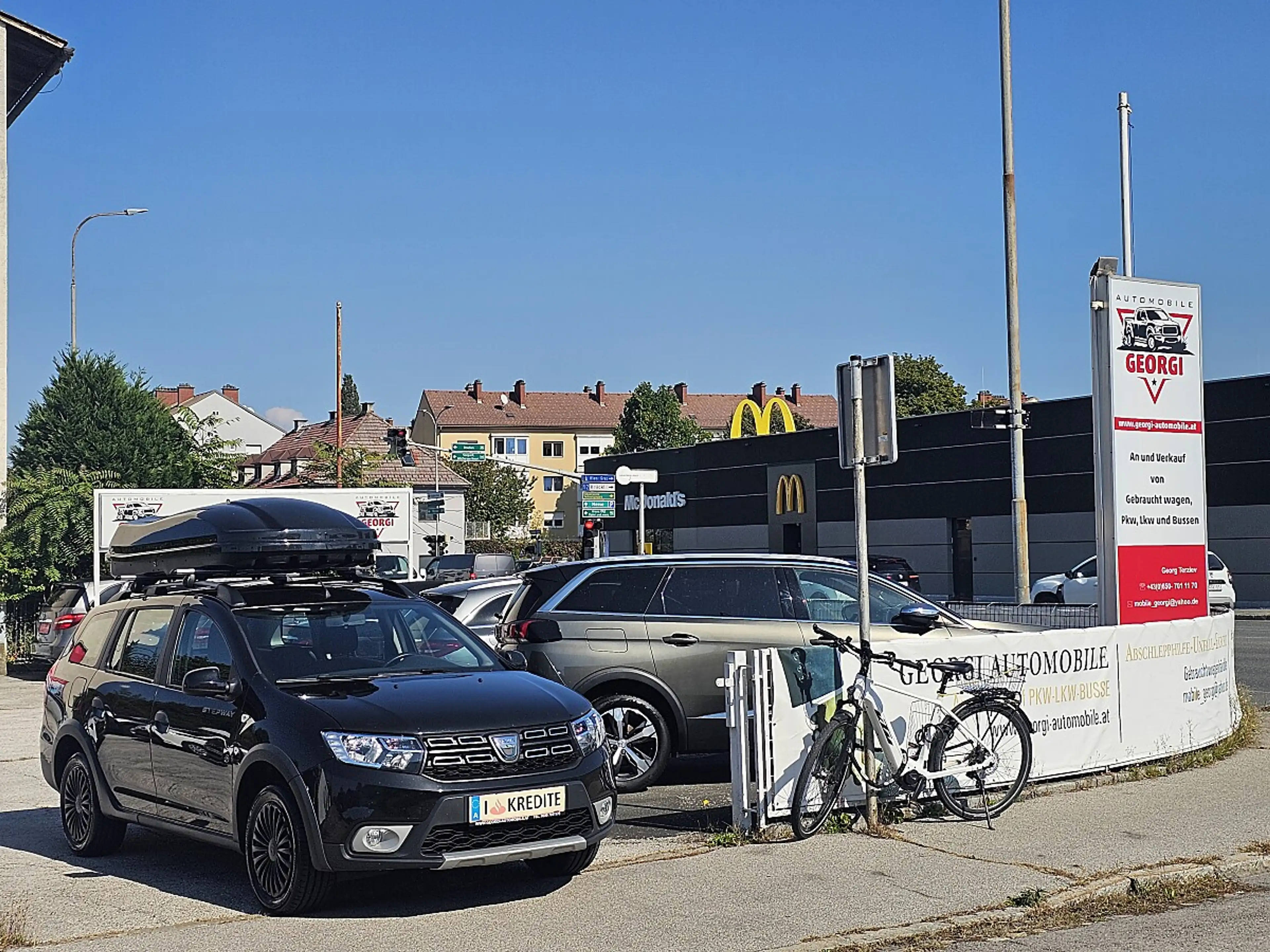 Dacia Logan MCV Celebration TCe 90 1-Hand Pickerl+Service-N... — photo 15