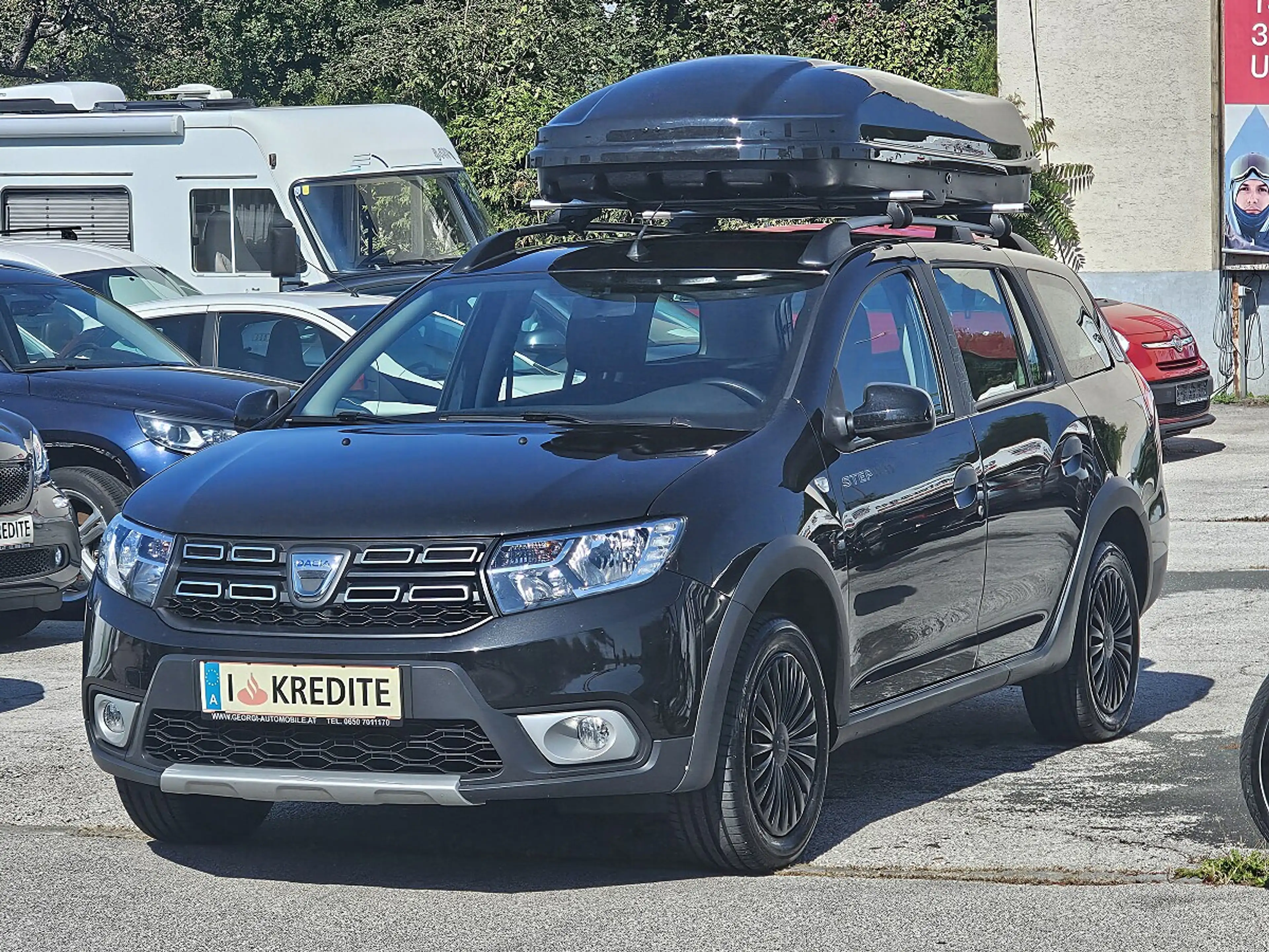 Dacia Logan MCV Celebration TCe 90 1-Hand Pickerl+Service-N... — photo 3