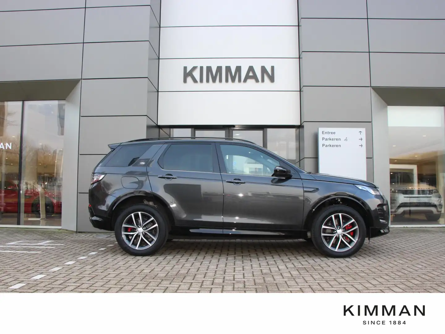 Land Rover Discovery Sport P300e PHEV Dynamic SE | Glazen dak | Stoelververwa Grijs - 1