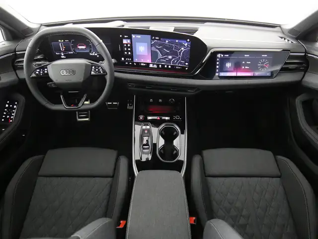 Audi A6 view 11