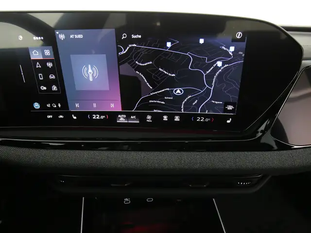 Audi A6 view 13