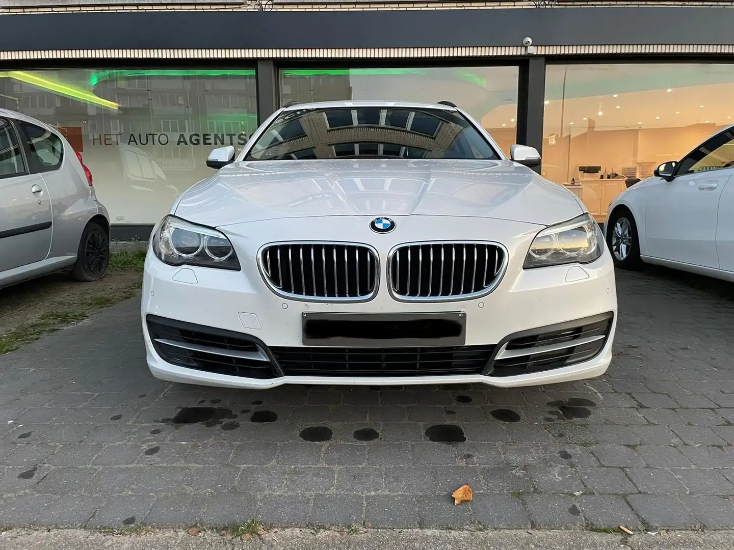 BMW 518 518d Touring Luxury Line Blanc - 2