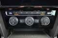 Volkswagen Passat Variant 2.0 TDI Elegance LED Navi ACC AHK Silber - thumbnail 12