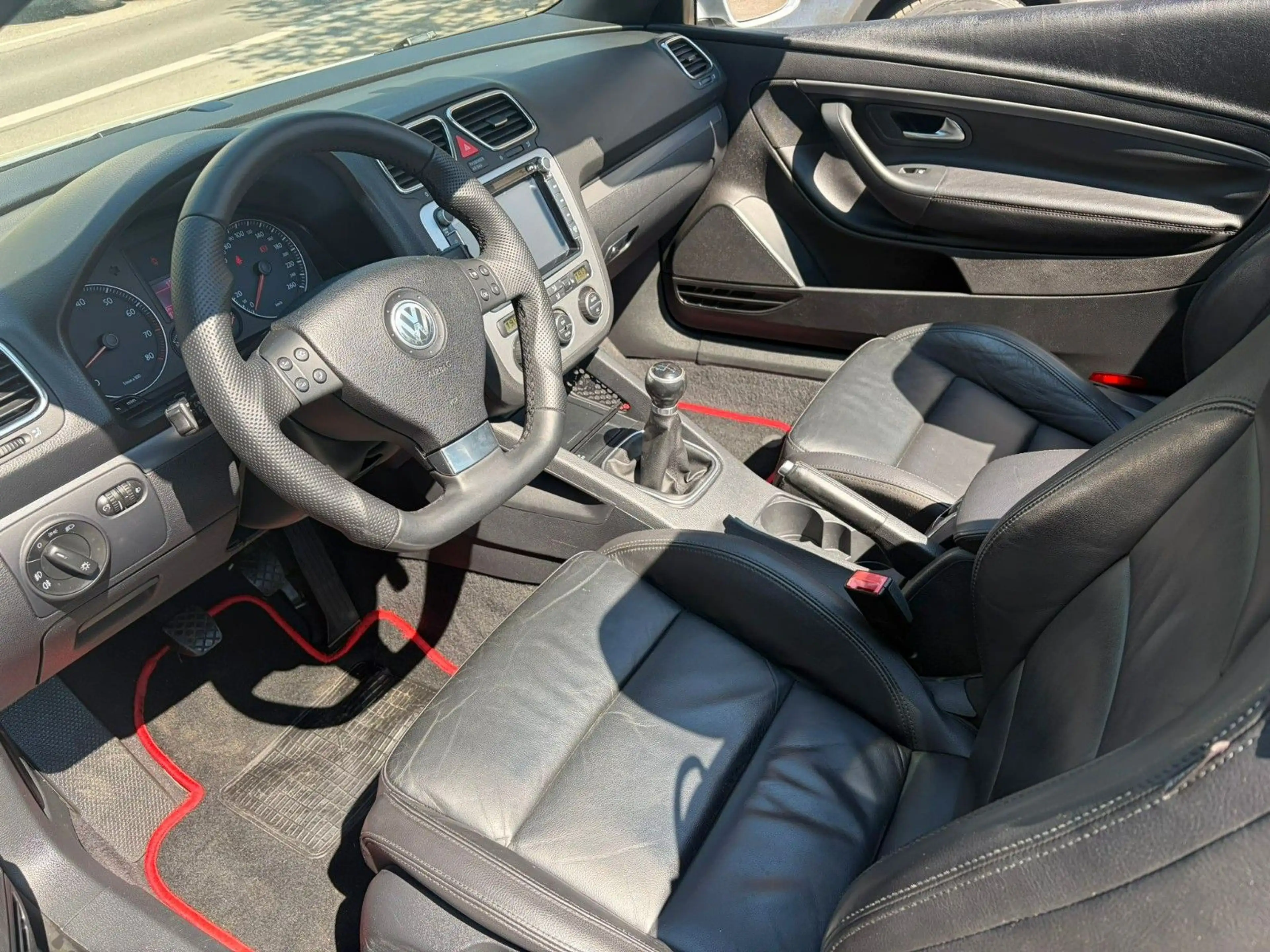 Volkswagen Eos 2.0 2.0 FSI | LEDER | NAVI | KLIMA | SHZ — photo 2