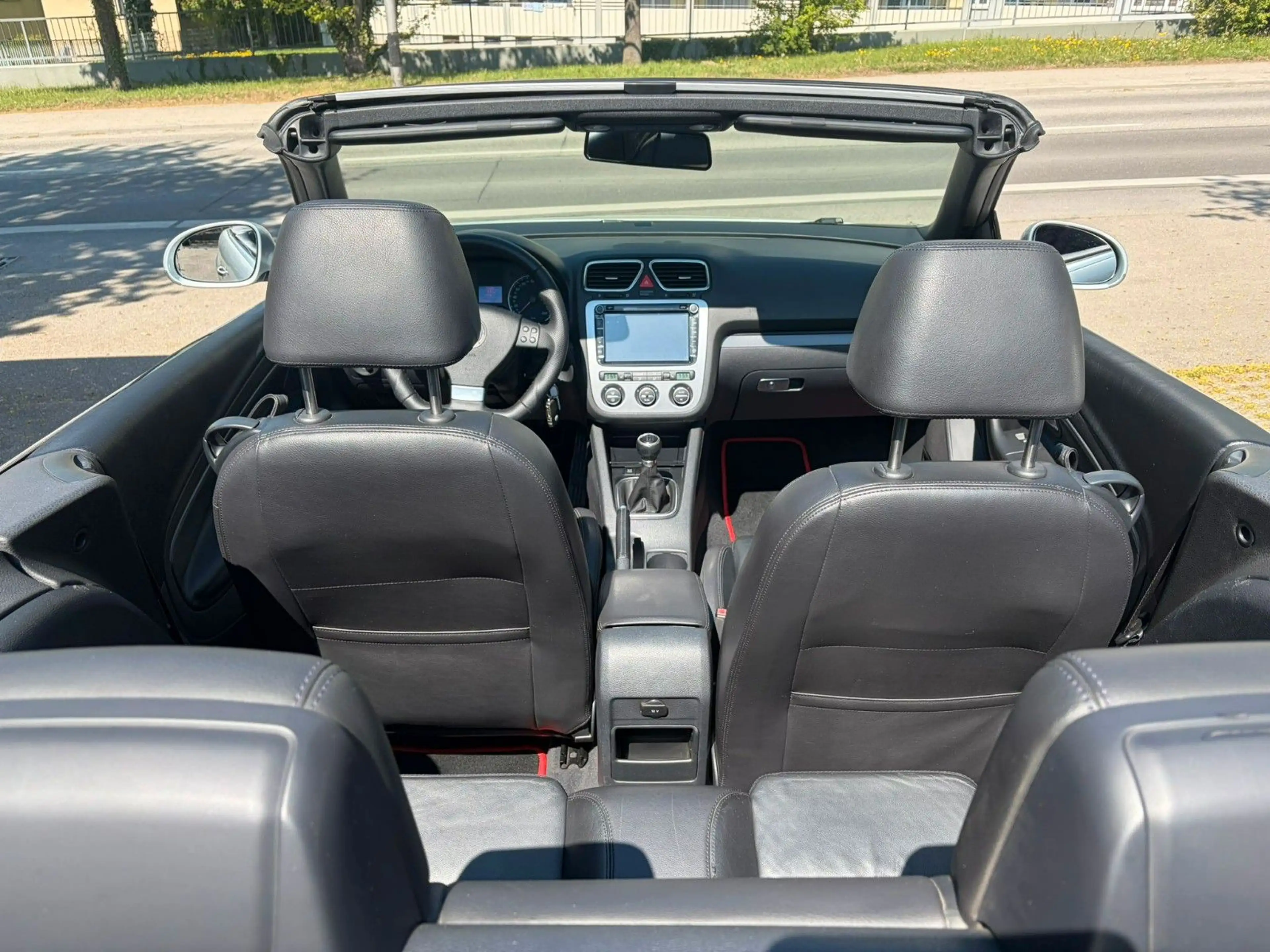 Volkswagen Eos 2.0 2.0 FSI | LEDER | NAVI | KLIMA | SHZ — photo 14
